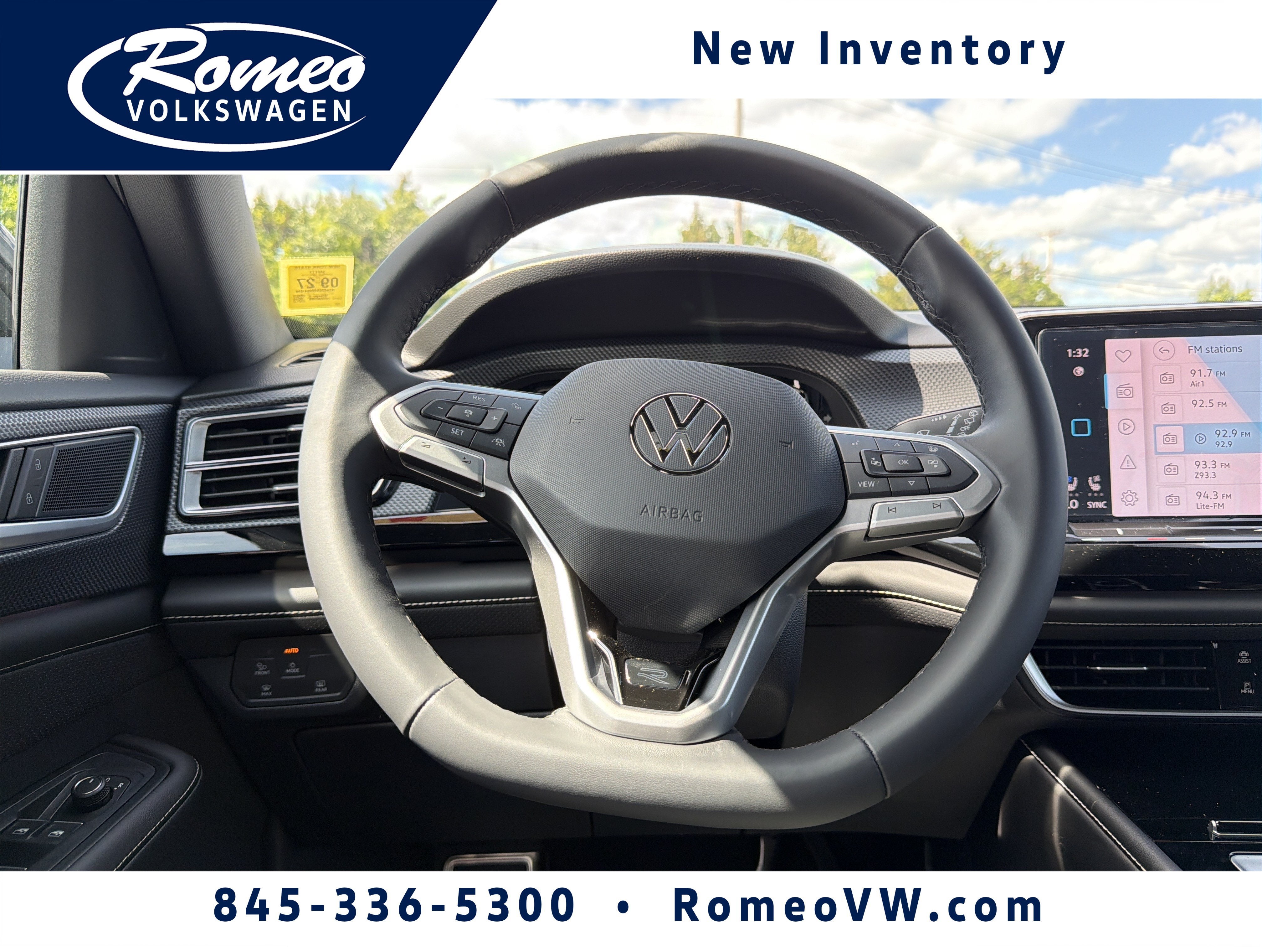 2026 Volkswagen Atlas Cross Sport 2.0T SEL R-Line Black 4MOTION