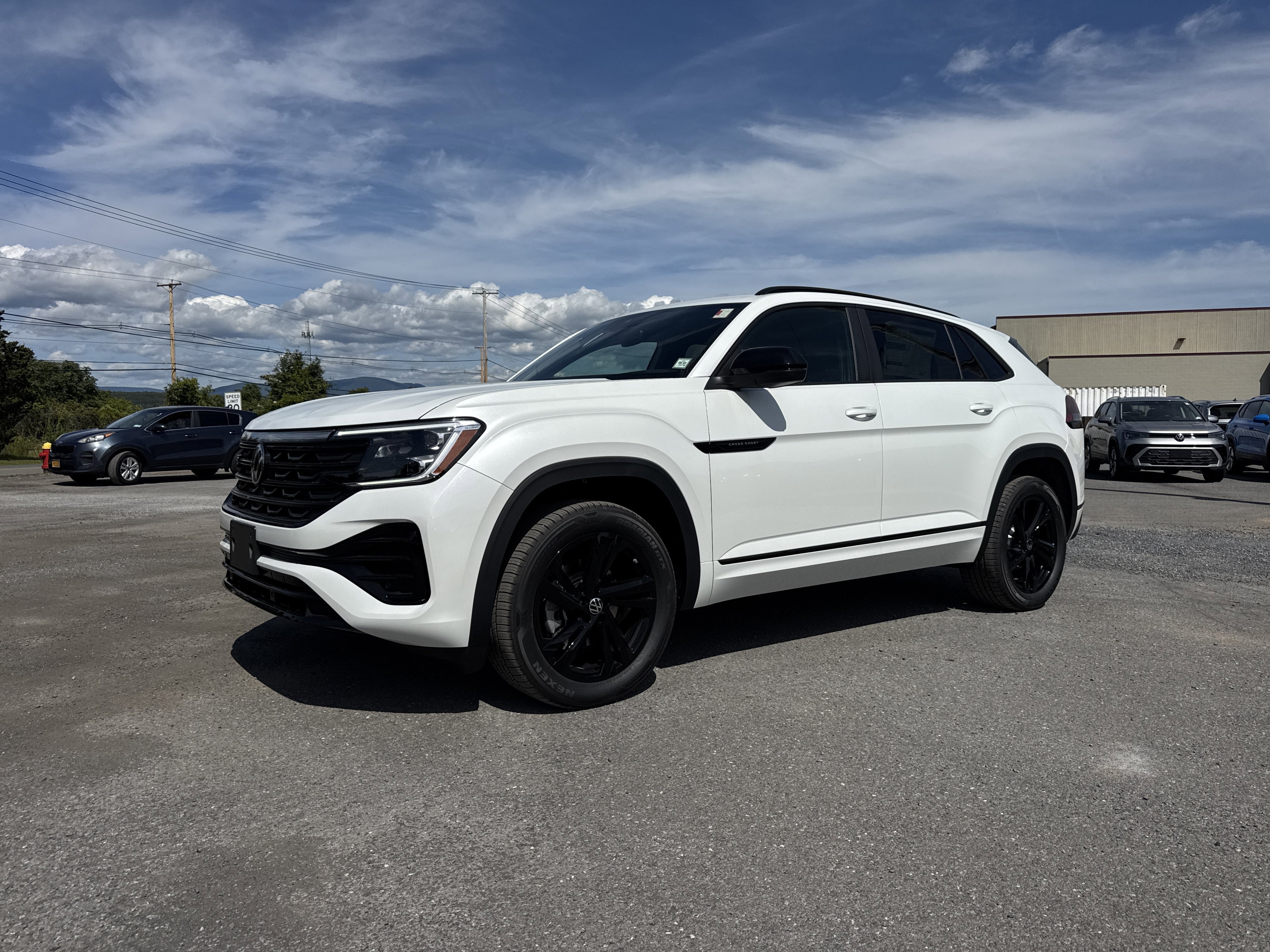 2026 Volkswagen Atlas Cross Sport 2.0T SEL R-Line Black