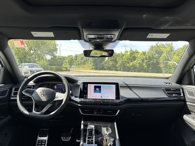 2026 Volkswagen Atlas Cross Sport 2.0T SEL R-Line Black