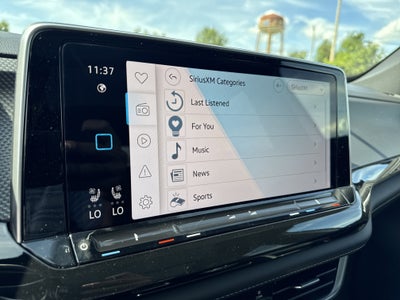 2026 Volkswagen Atlas Cross Sport 2.0T SEL R-Line Black