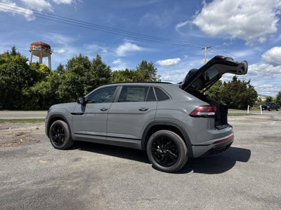 2026 Volkswagen Atlas Cross Sport 2.0T SEL R-Line Black