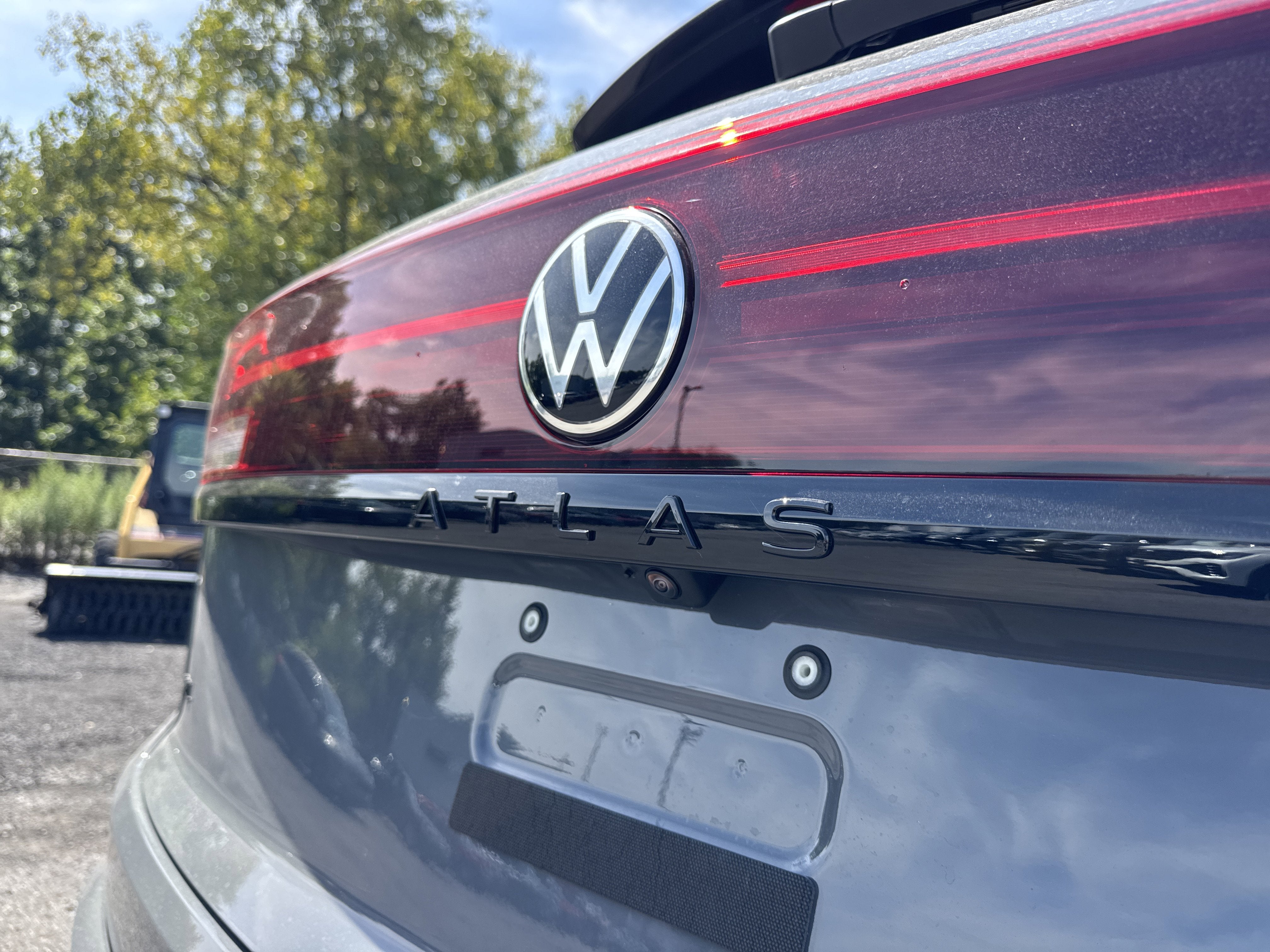 2026 Volkswagen Atlas Cross Sport 2.0T SEL R-Line Black