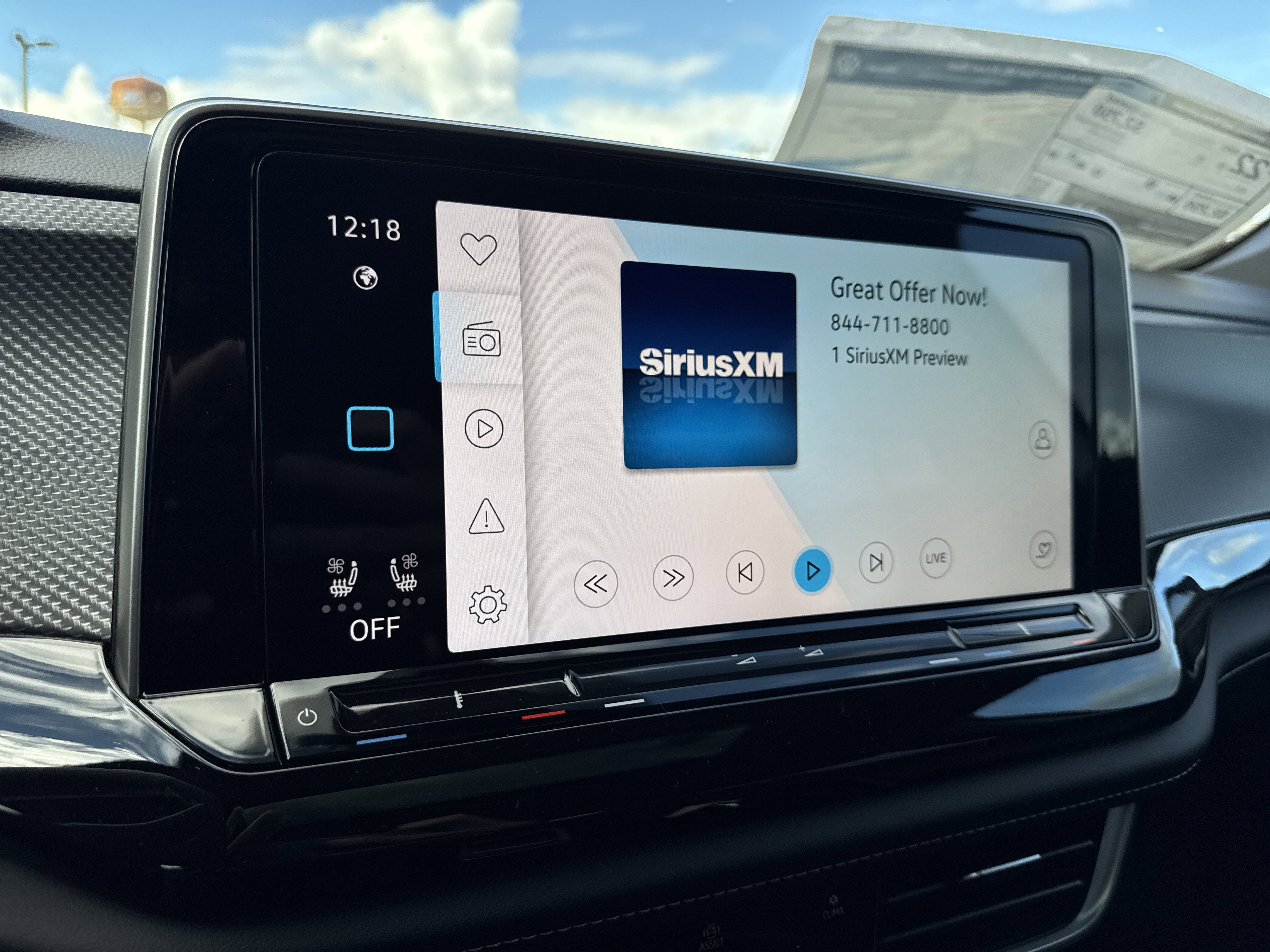 2026 Volkswagen Atlas Cross Sport 2.0T SEL R-Line Black