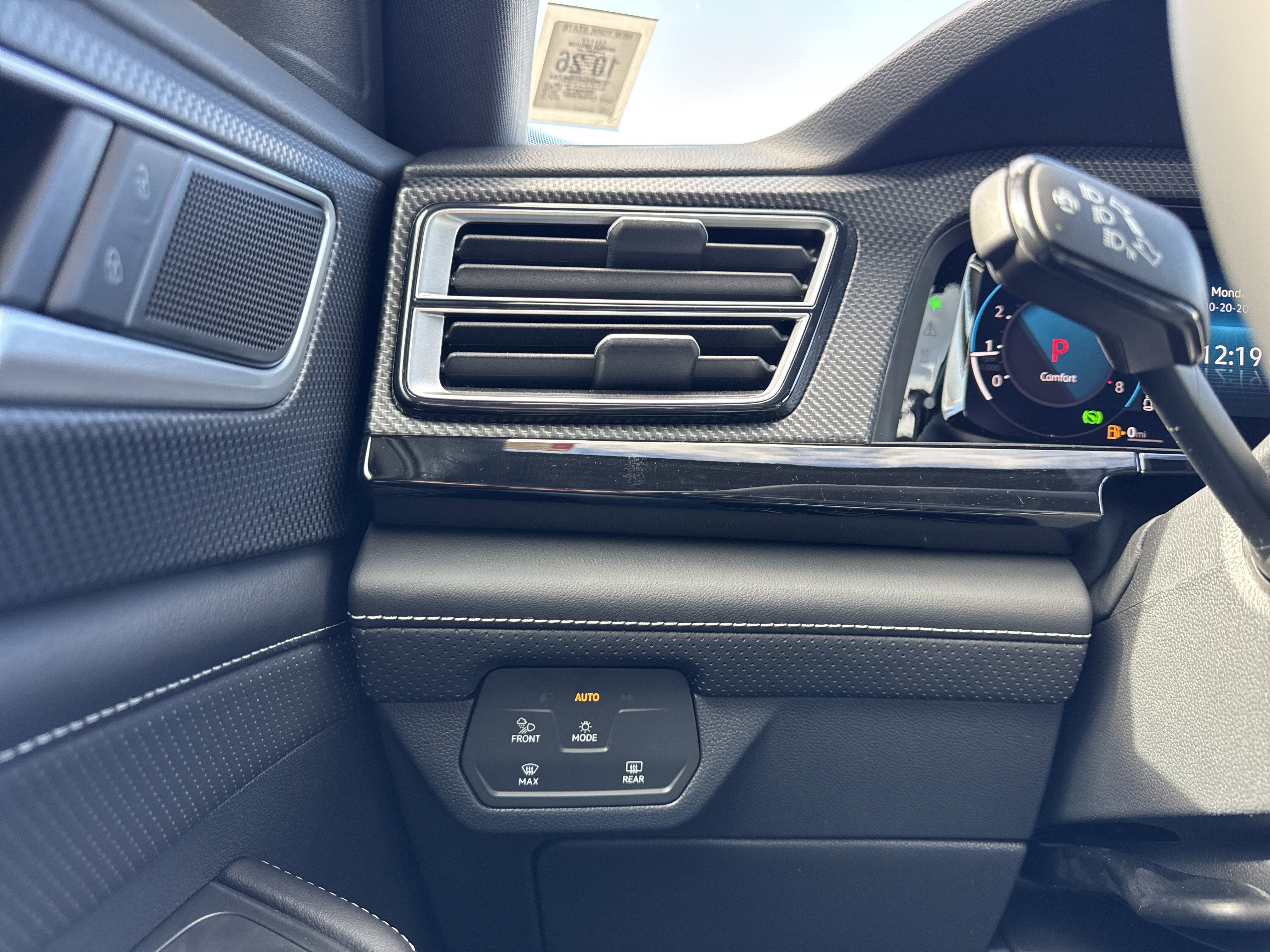 2026 Volkswagen Atlas Cross Sport 2.0T SEL R-Line Black