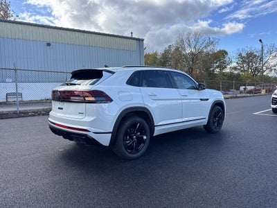 2026 Volkswagen Atlas Cross Sport 2.0T SEL R-Line Black