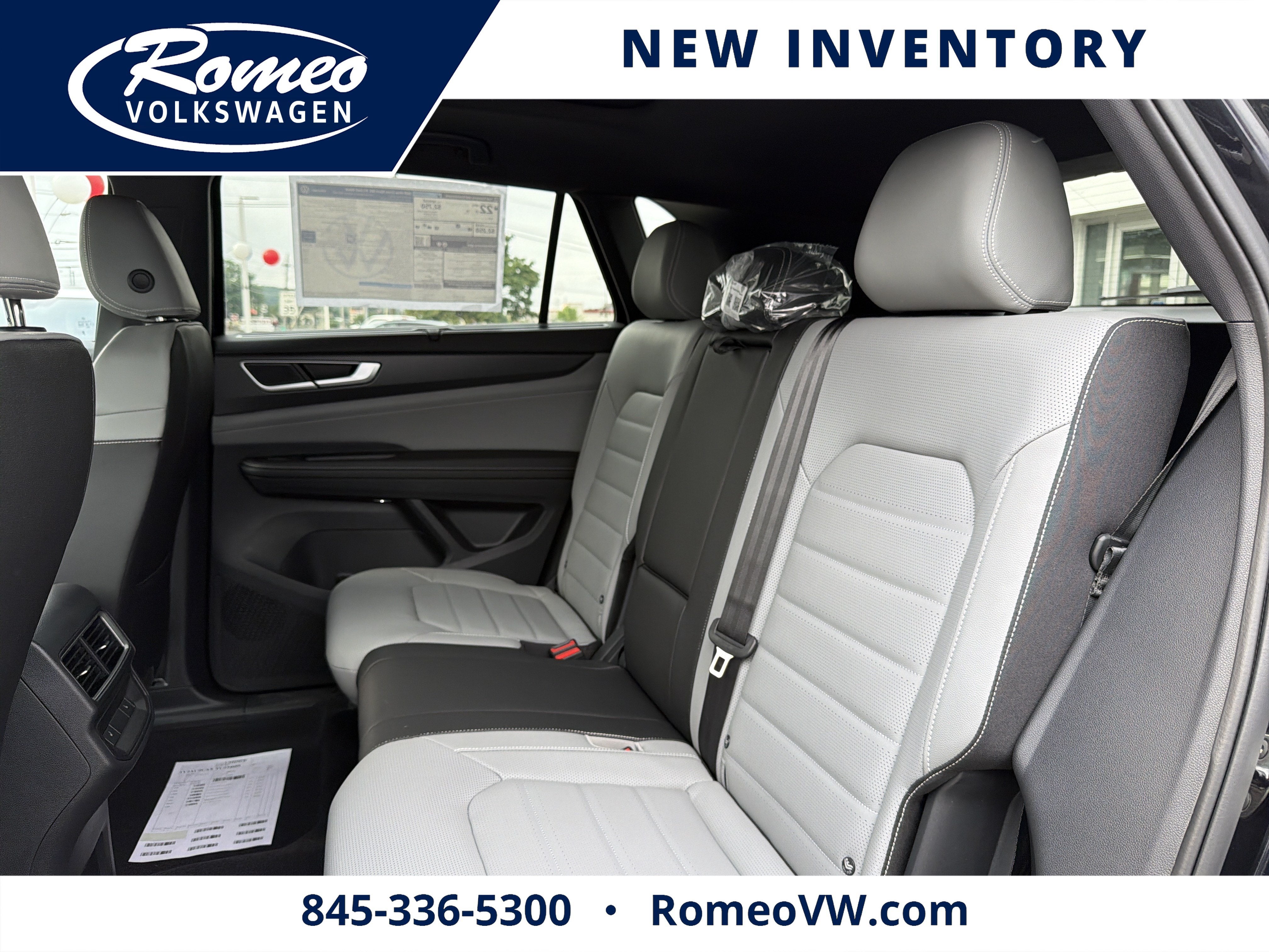 2026 Volkswagen Atlas Cross Sport 2.0T SEL R-Line Black