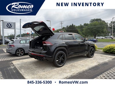 2026 Volkswagen Atlas Cross Sport 2.0T SEL R-Line Black