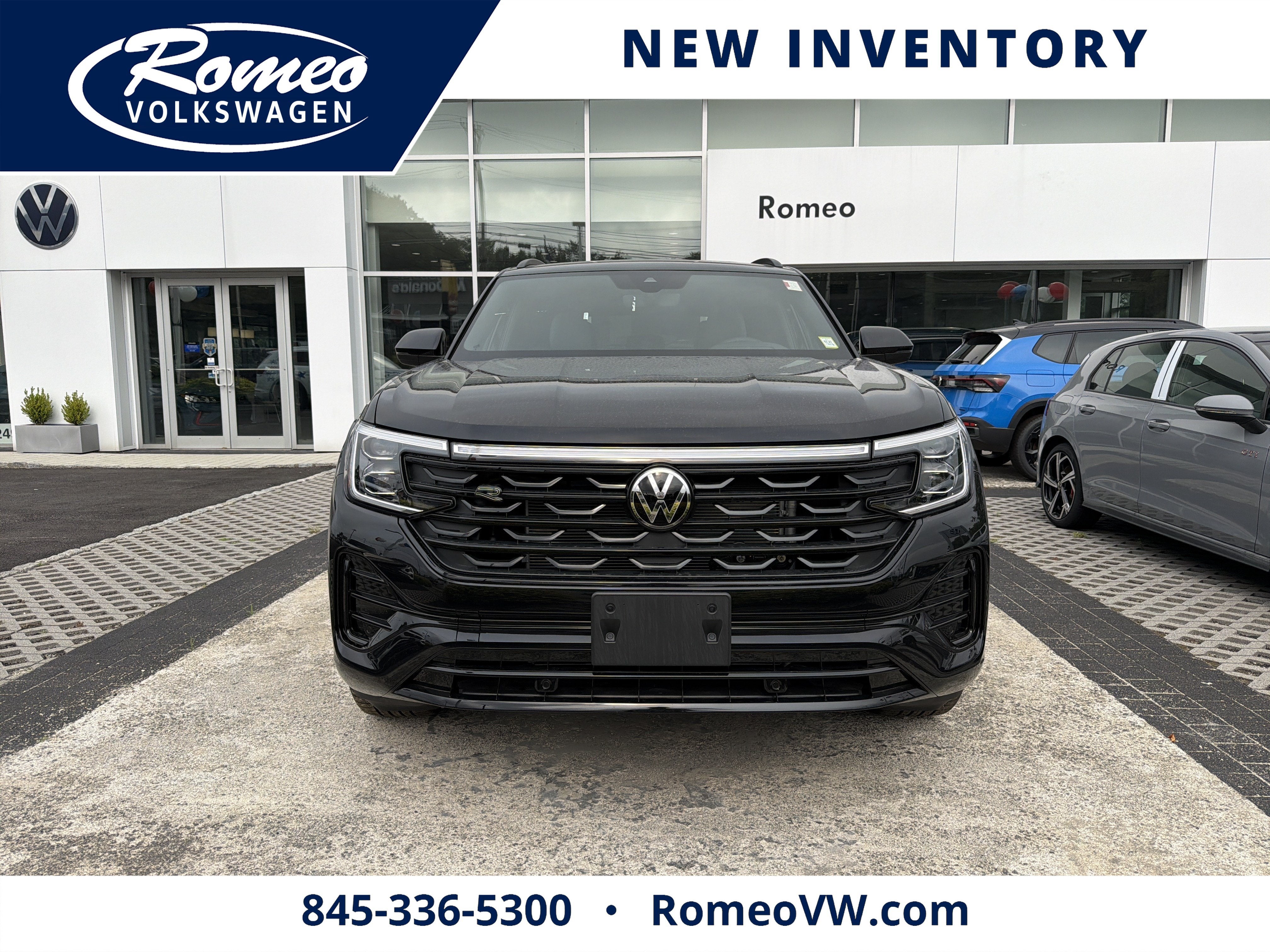 2026 Volkswagen Atlas Cross Sport 2.0T SEL R-Line Black