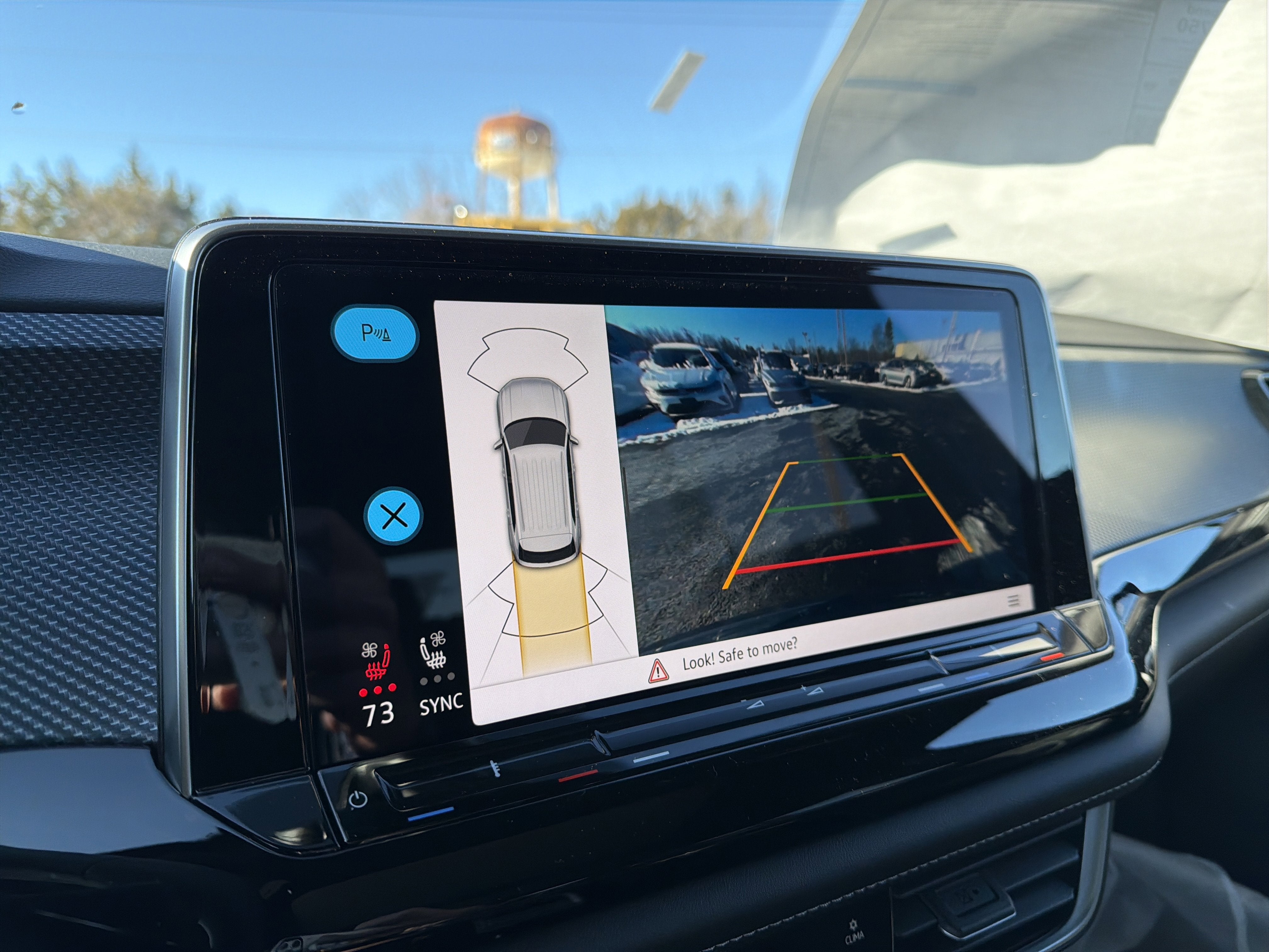 2026 Volkswagen Atlas Cross Sport 2.0T SEL