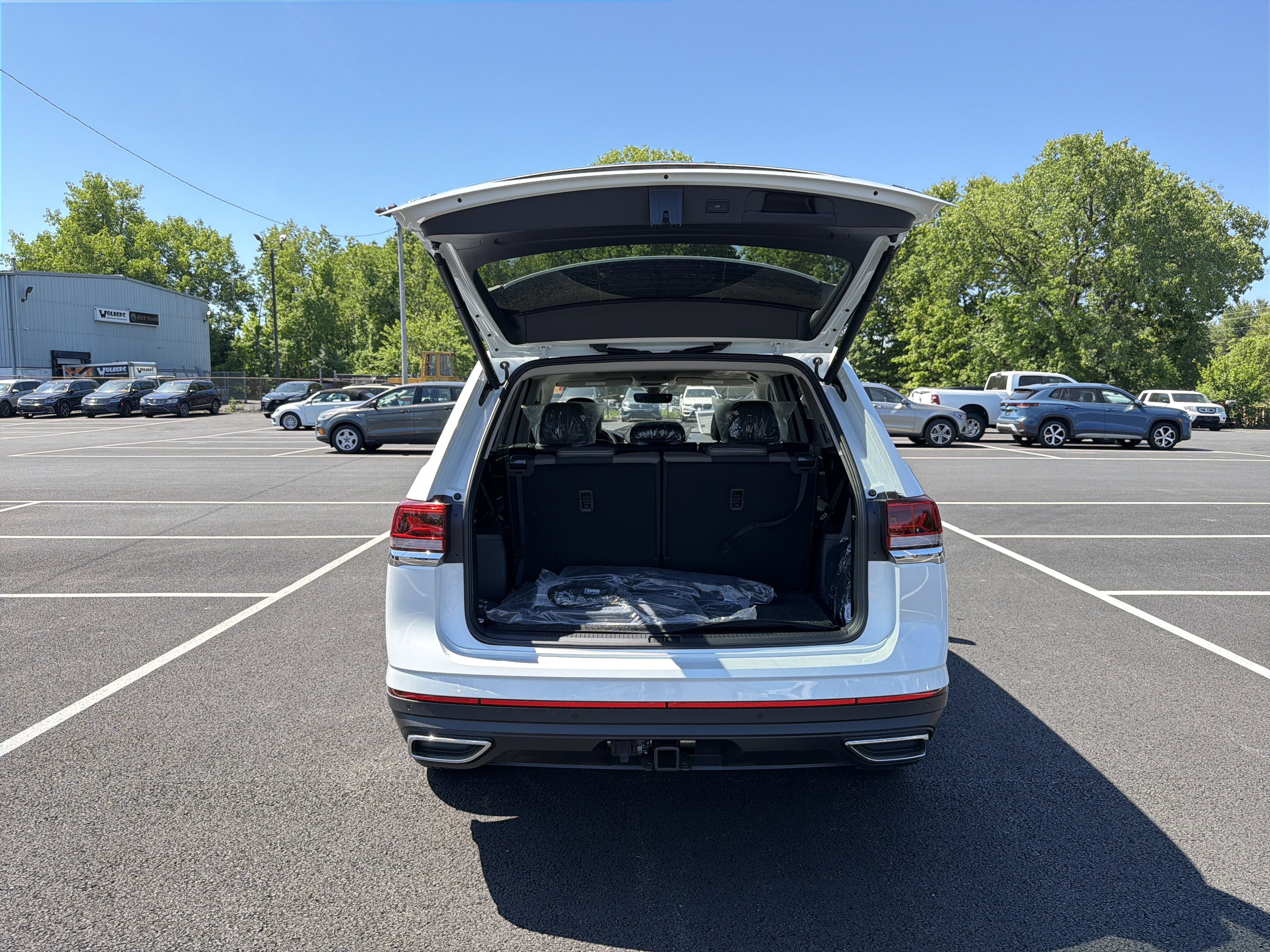 2026 Volkswagen Atlas 2.0T SEL