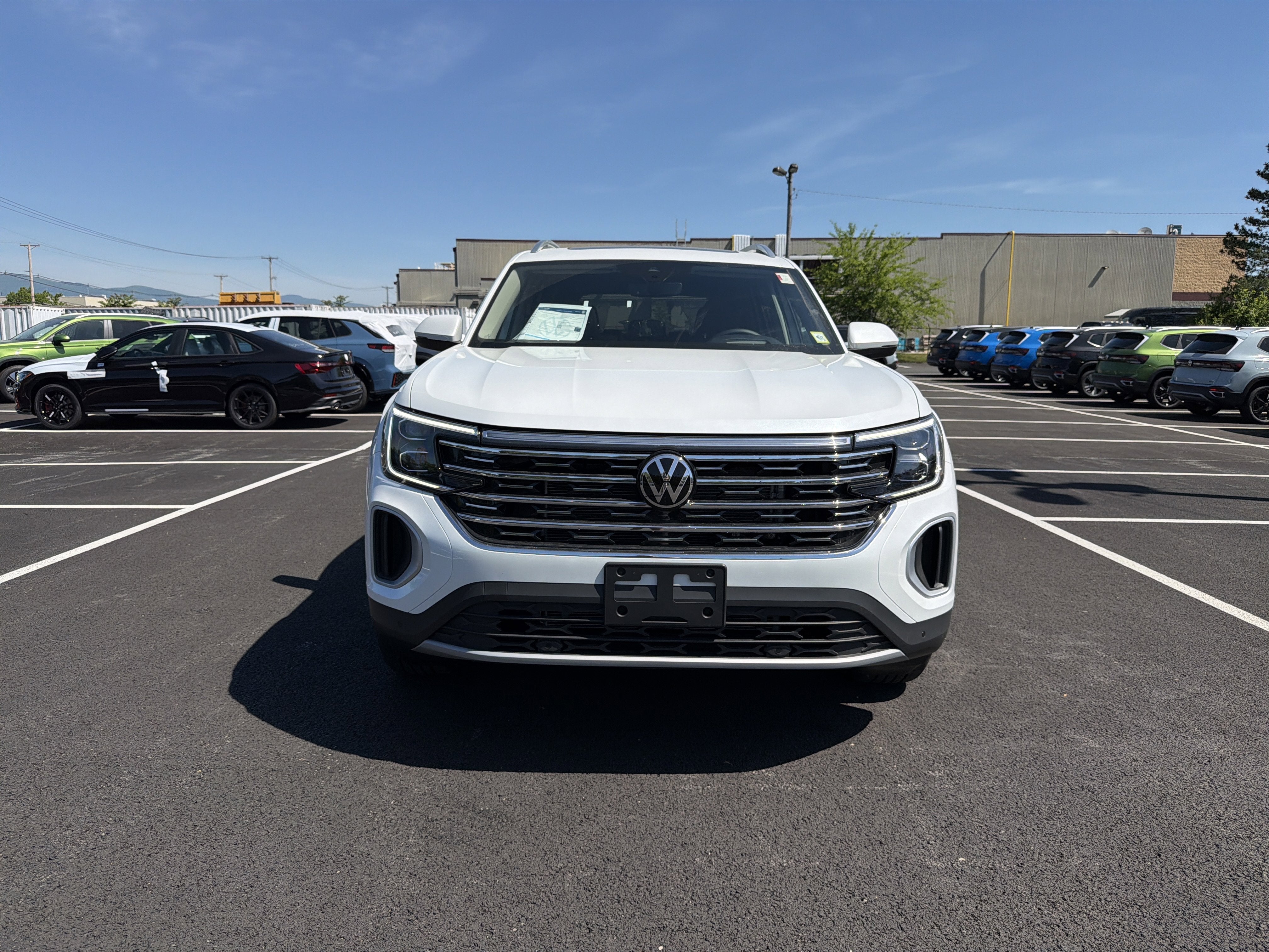 2026 Volkswagen Atlas 2.0T SEL