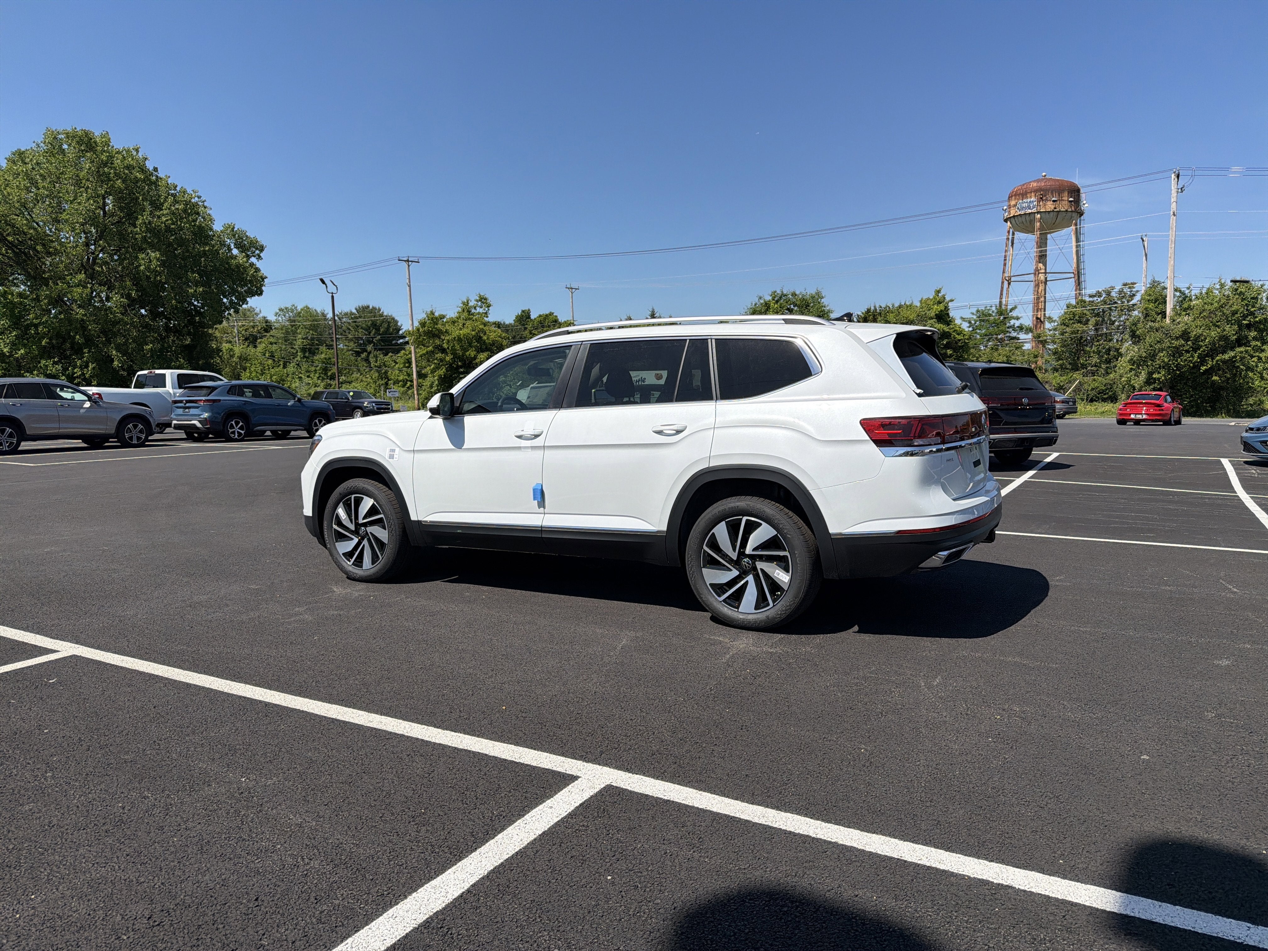 2026 Volkswagen Atlas 2.0T SEL