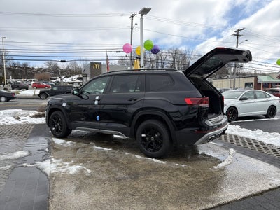 2026 Volkswagen Atlas 2.0T Peak Edition