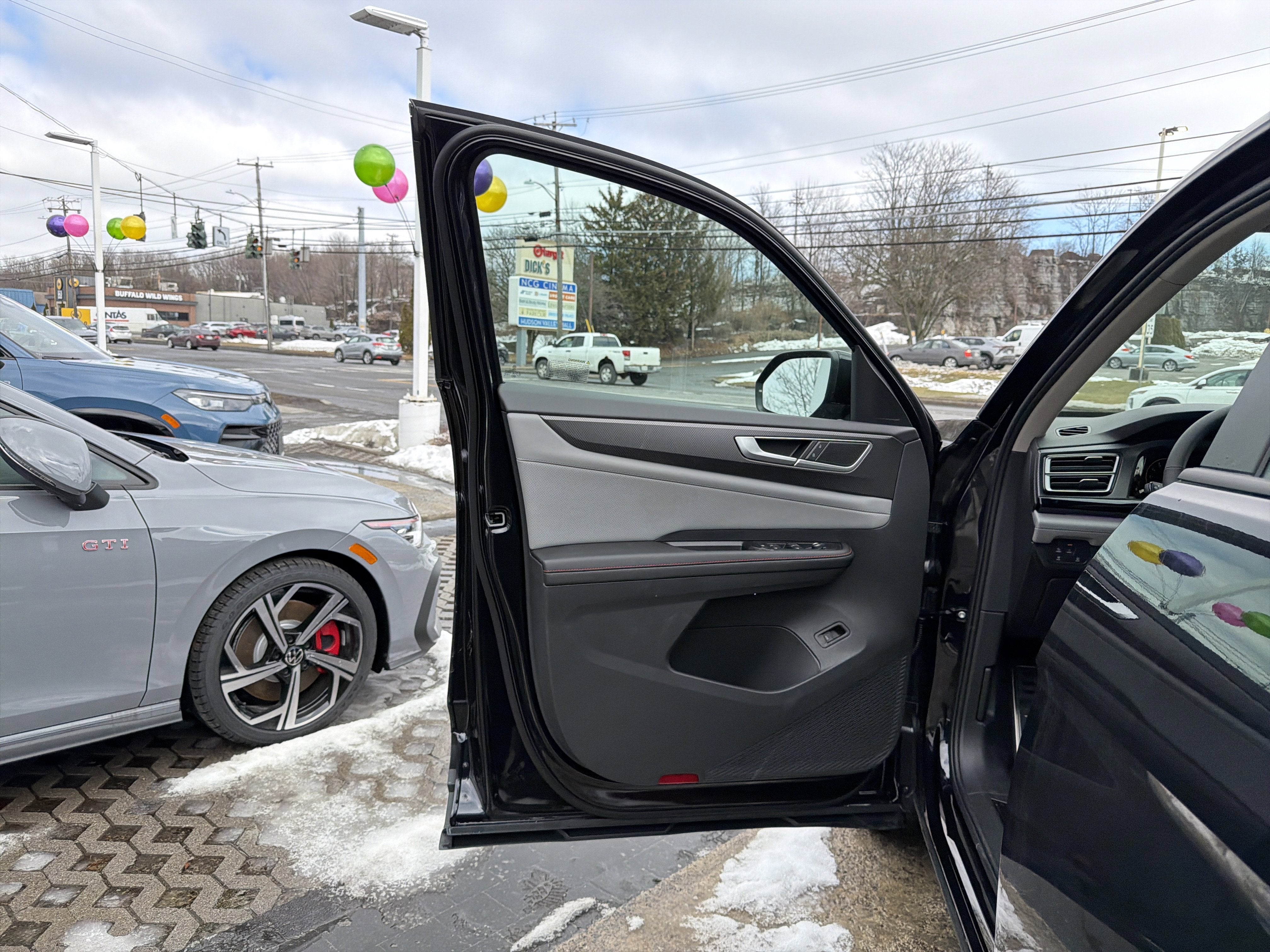 2026 Volkswagen Atlas 2.0T Peak Edition