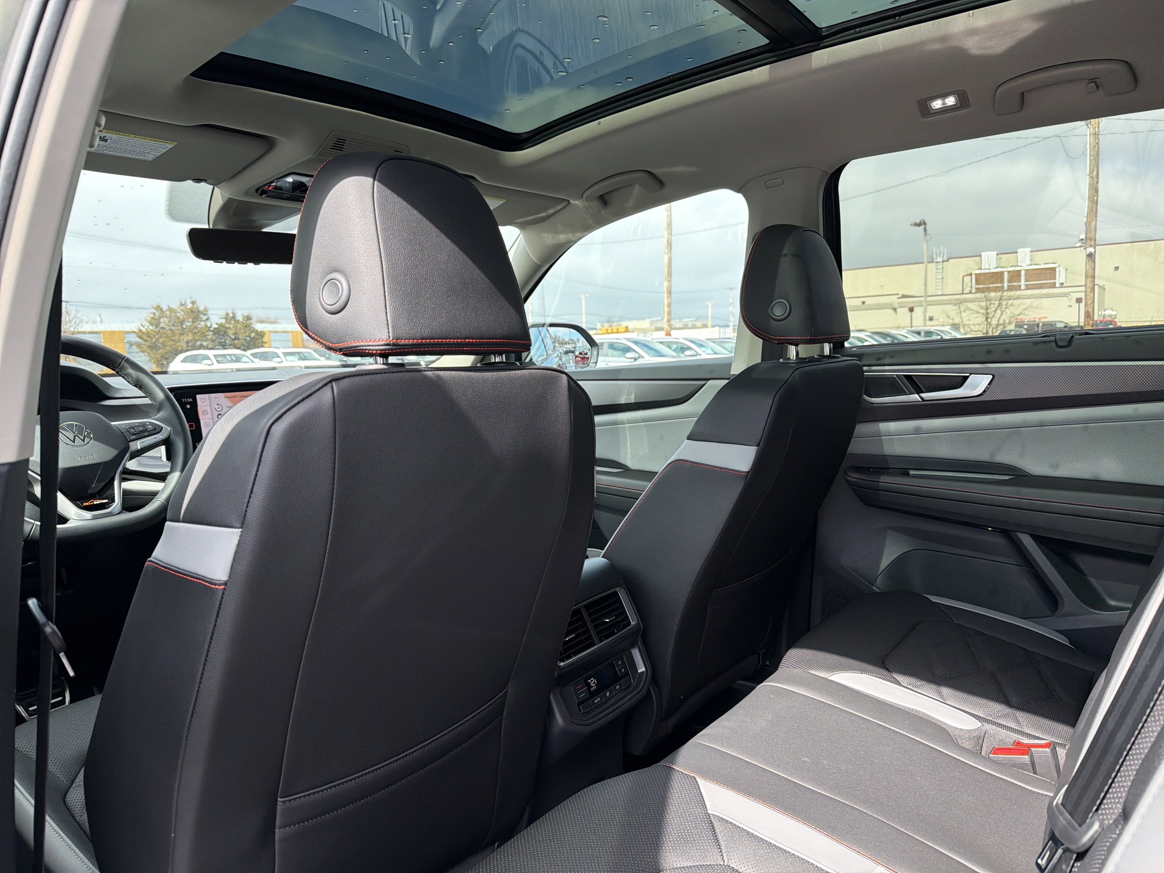 2026 Volkswagen Atlas 2.0T Peak Edition