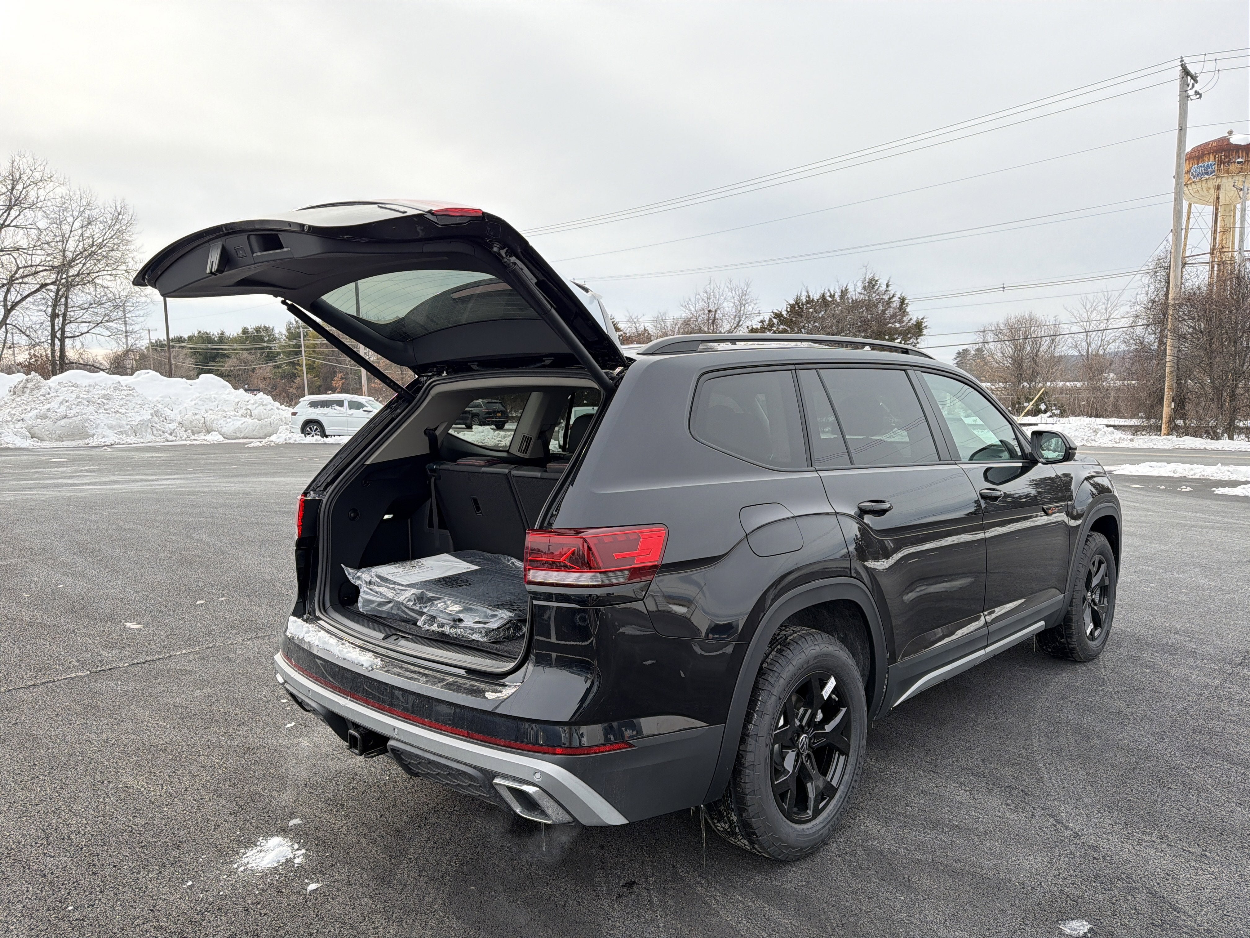 2026 Volkswagen Atlas 2.0T Peak Edition
