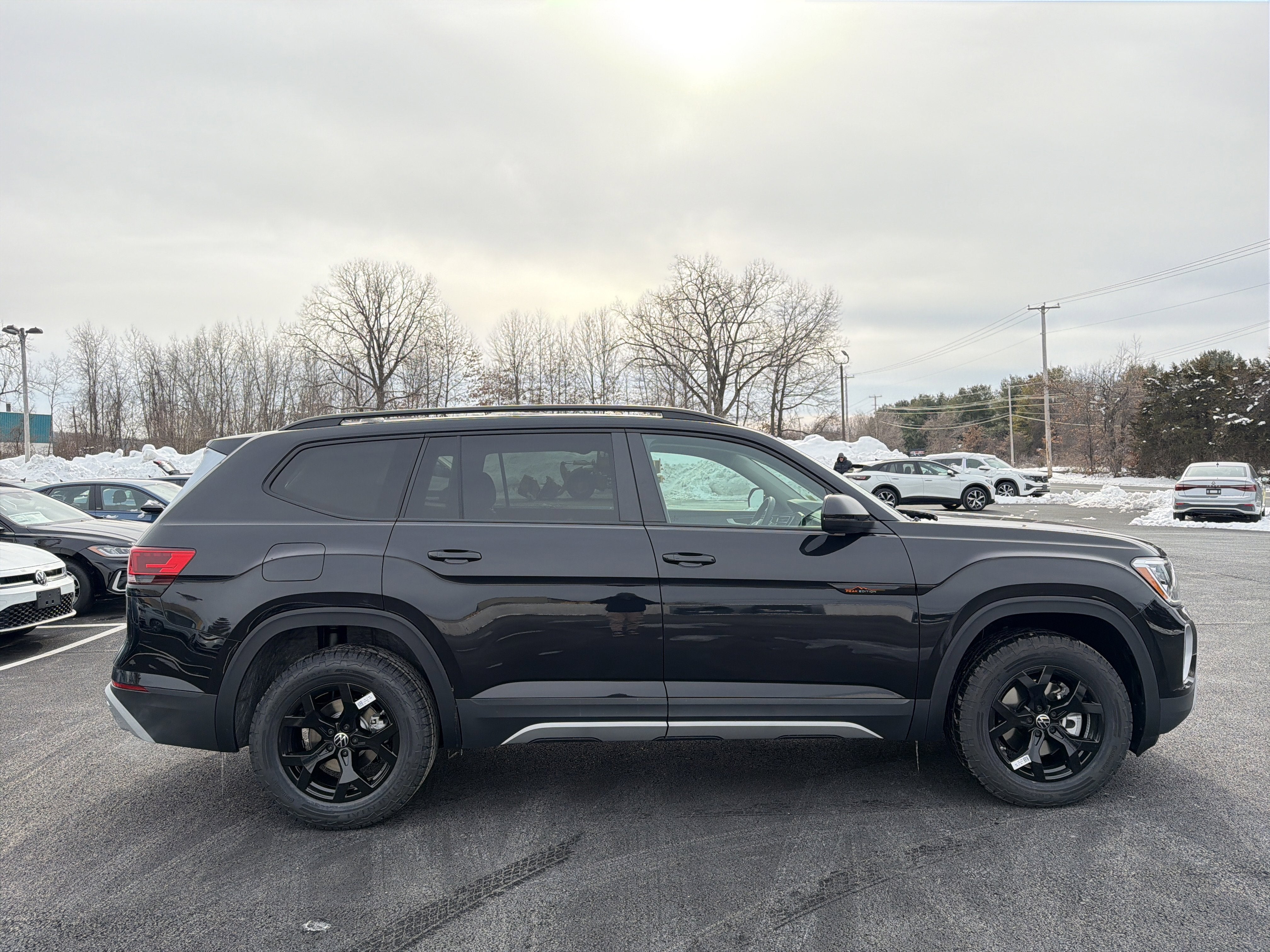 2026 Volkswagen Atlas 2.0T Peak Edition