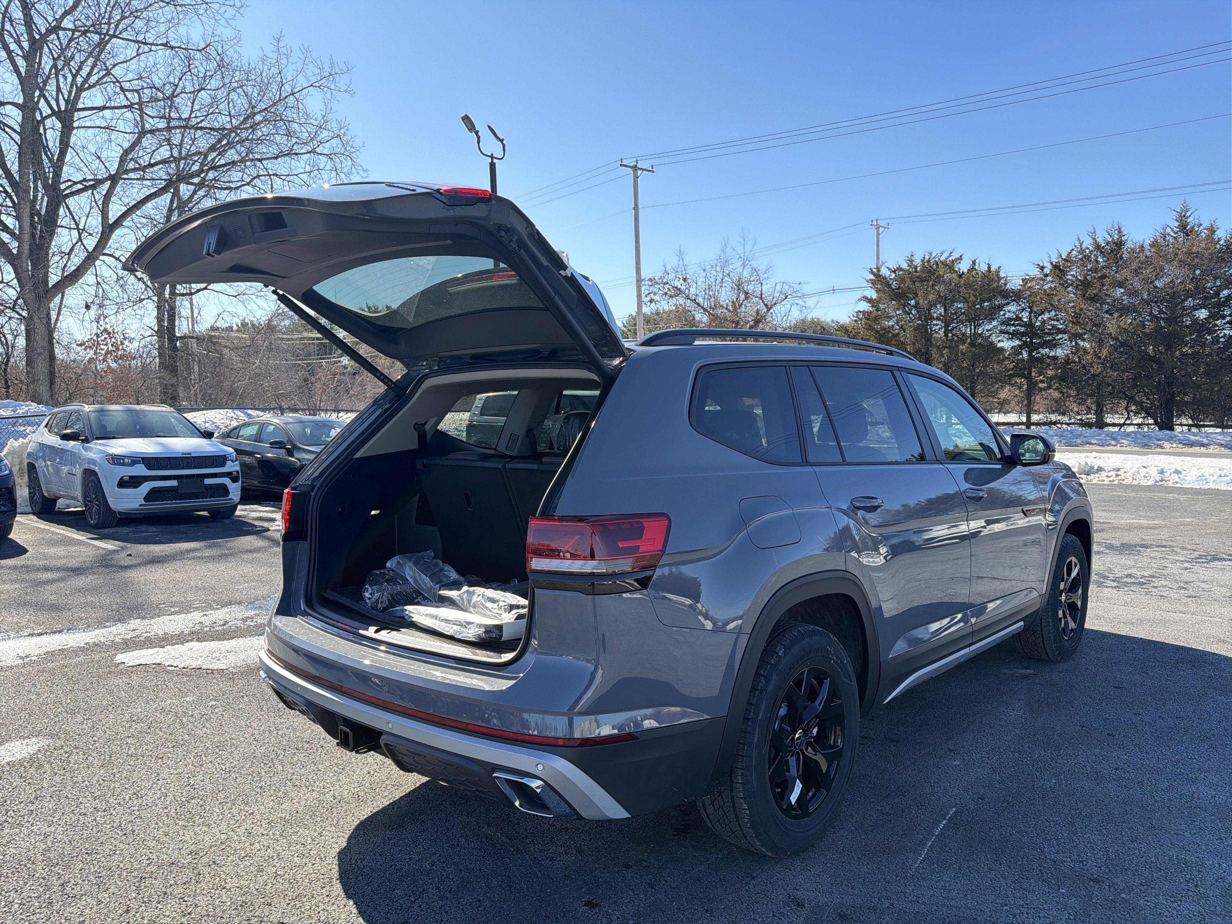 2026 Volkswagen Atlas 2.0T Peak Edition