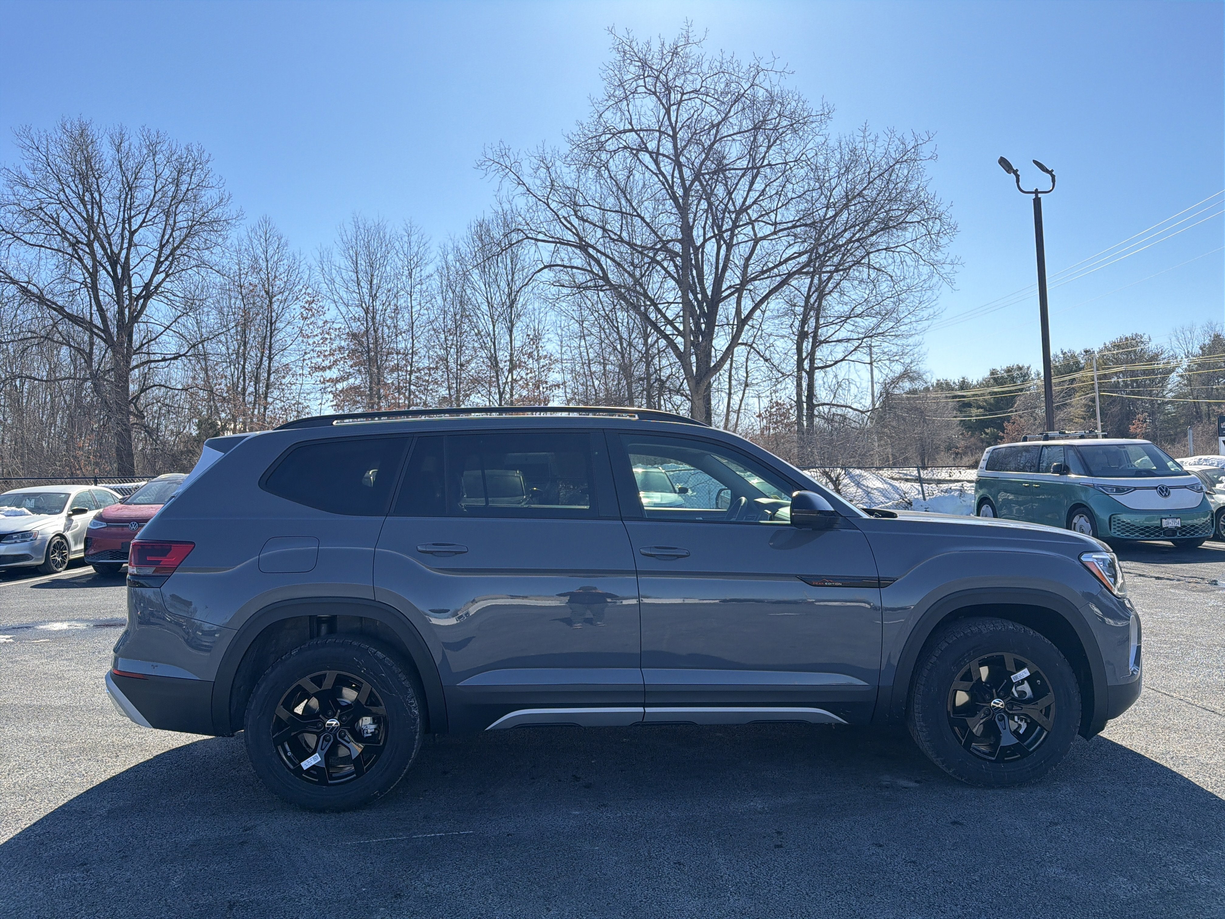 2026 Volkswagen Atlas 2.0T Peak Edition