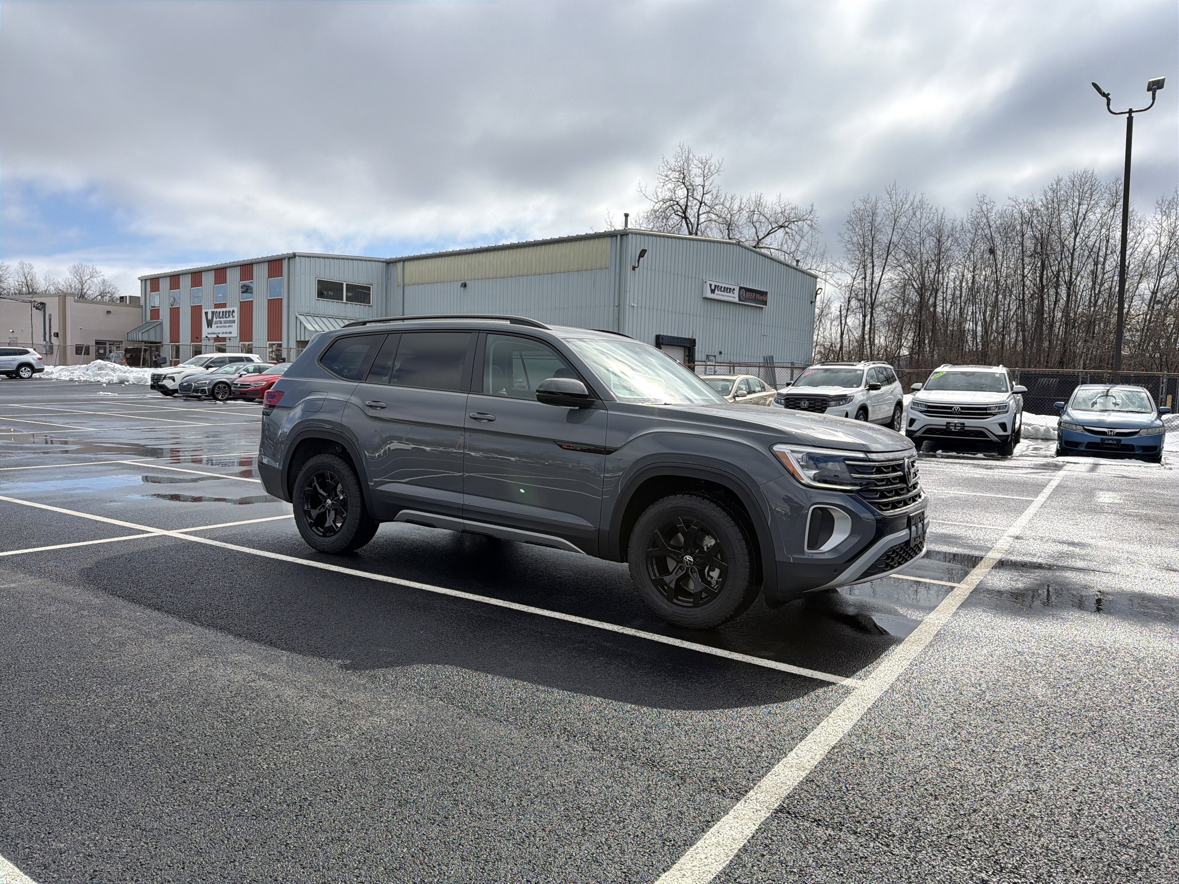 2026 Volkswagen Atlas 2.0T Peak Edition