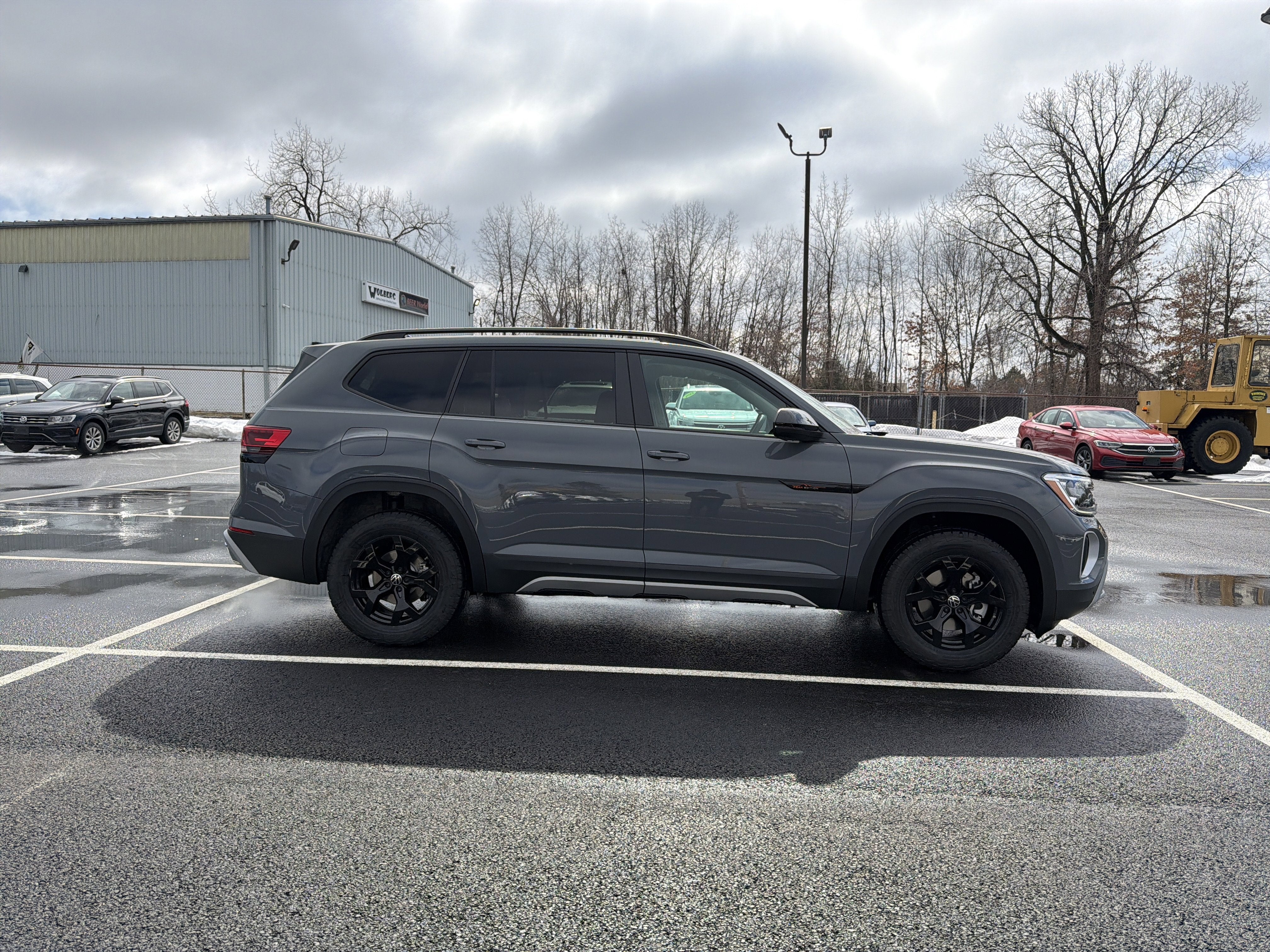 2026 Volkswagen Atlas 2.0T Peak Edition