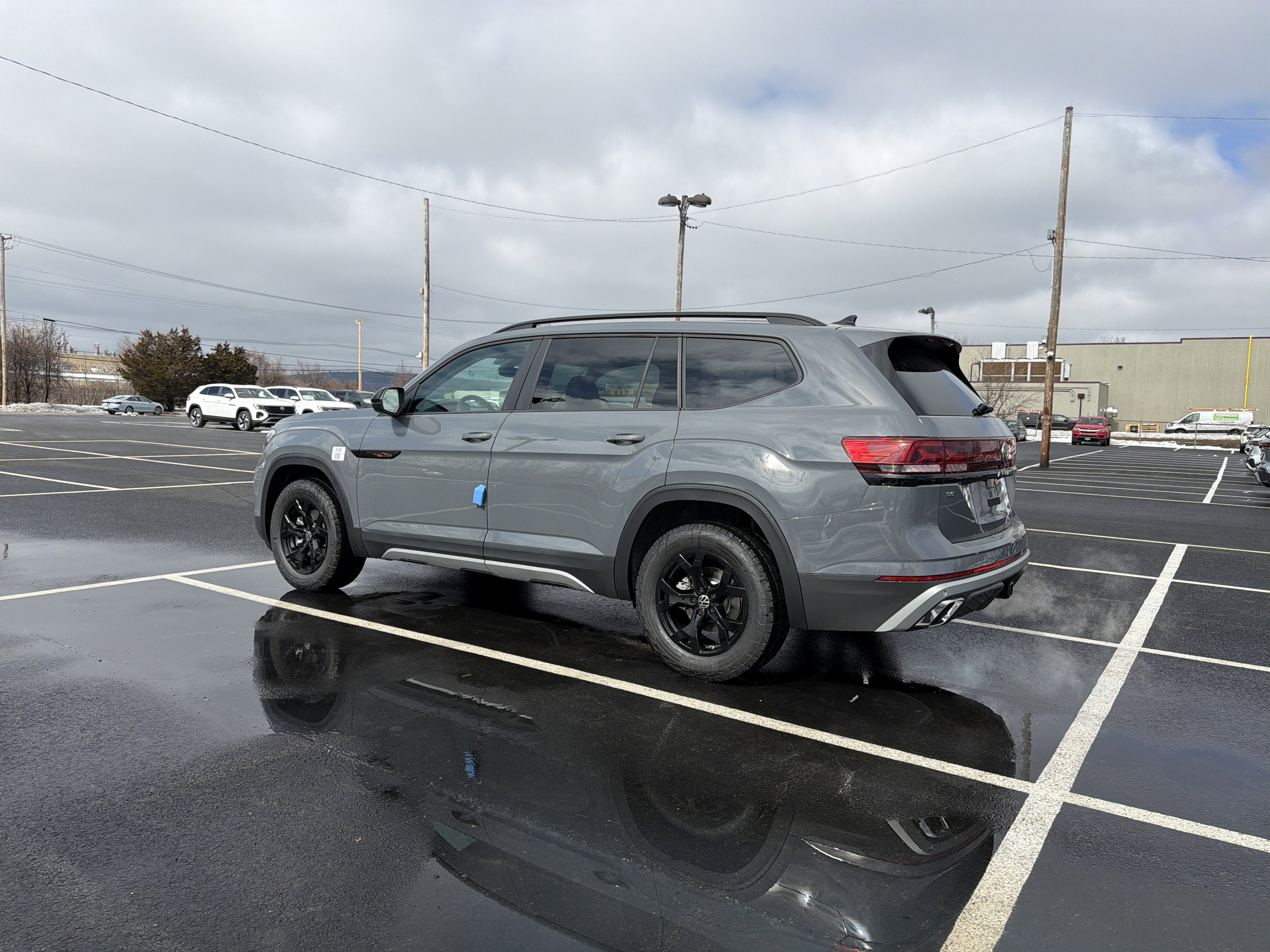 2026 Volkswagen Atlas 2.0T Peak Edition
