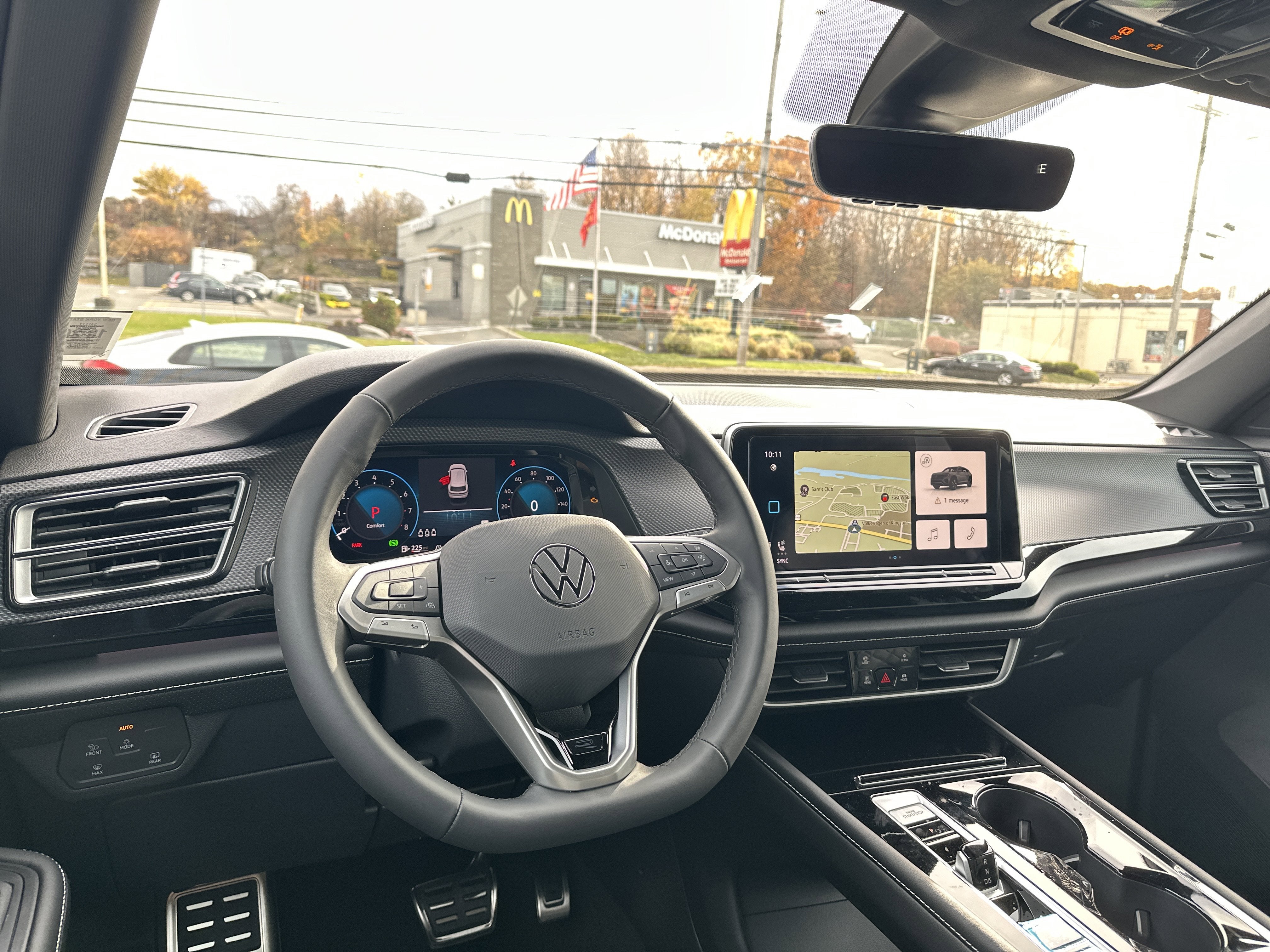 2026 Volkswagen Atlas Cross Sport 2.0T SEL Premium R-Line