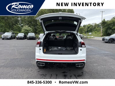 2026 Volkswagen Atlas Cross Sport 2.0T SEL Premium R-Line 4MOTION