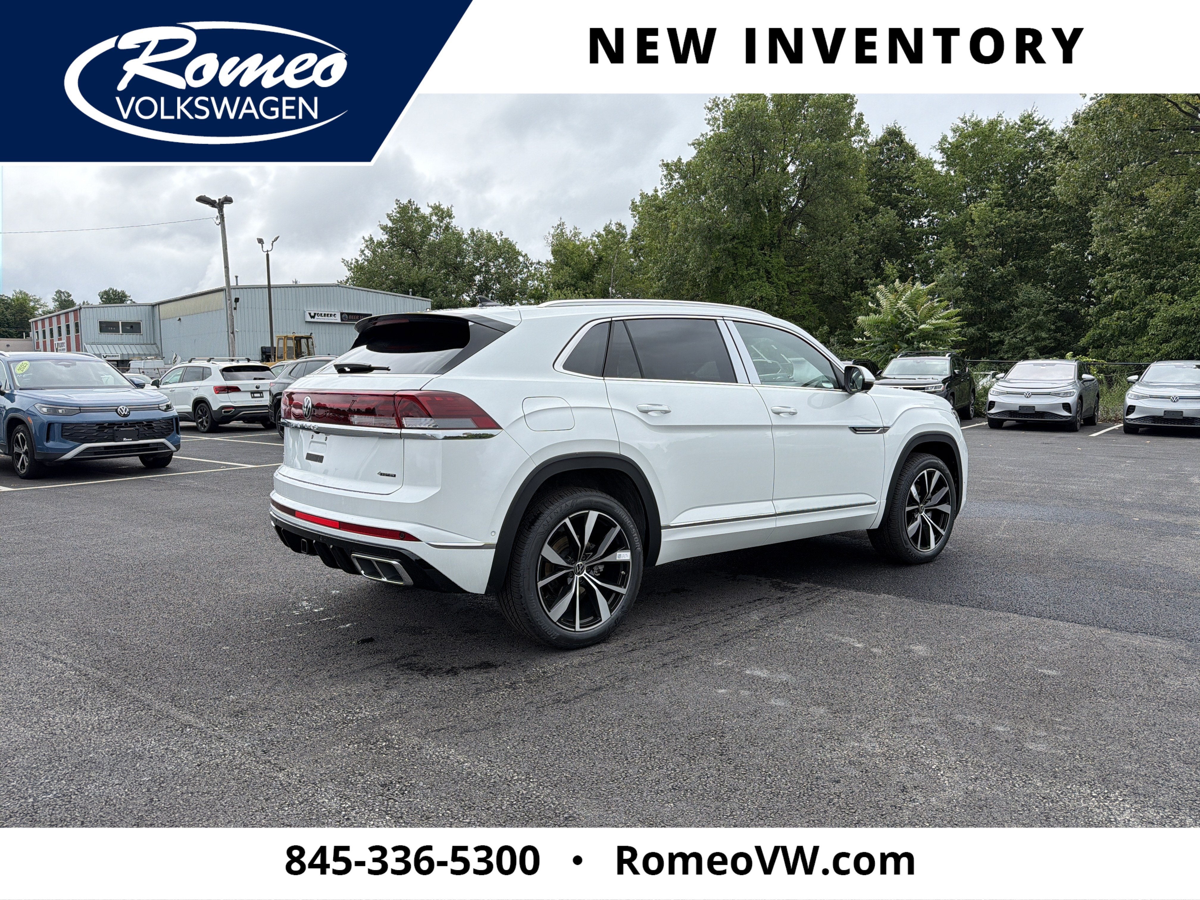 2026 Volkswagen Atlas Cross Sport 2.0T SEL Premium R-Line 4MOTION