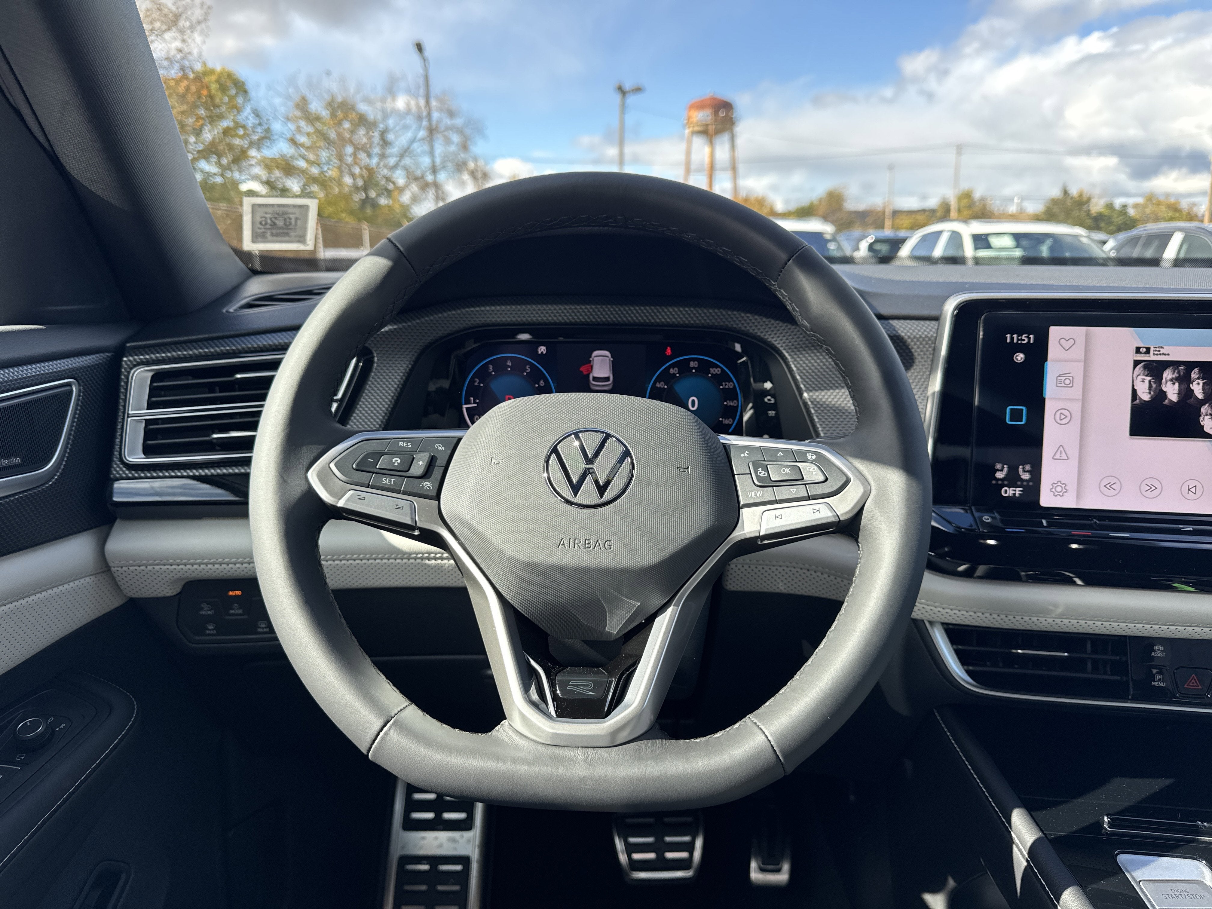 2026 Volkswagen Atlas Cross Sport 2.0T SEL Premium R-Line