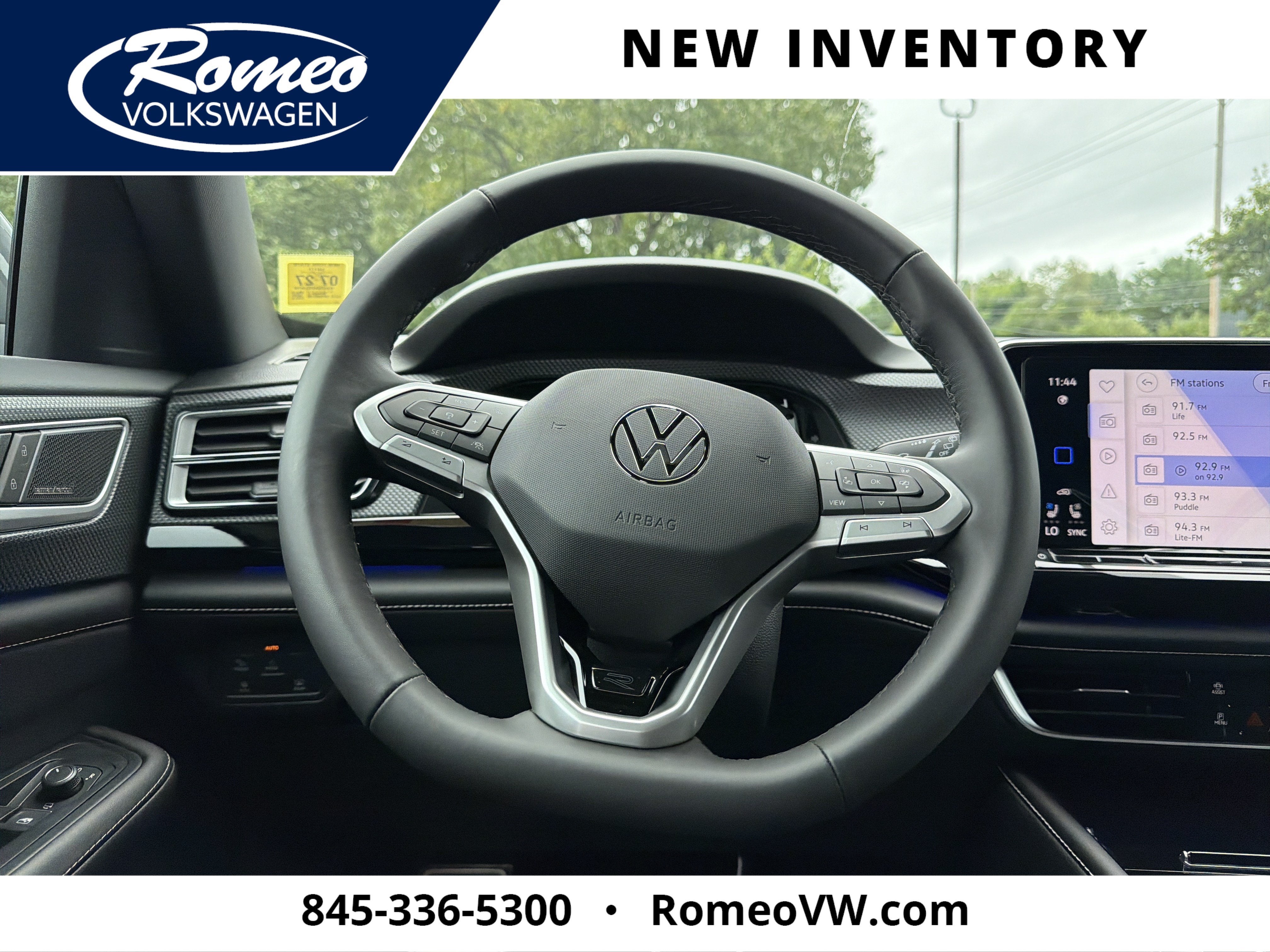 2026 Volkswagen Atlas Cross Sport 2.0T SEL Premium R-Line 4MOTION
