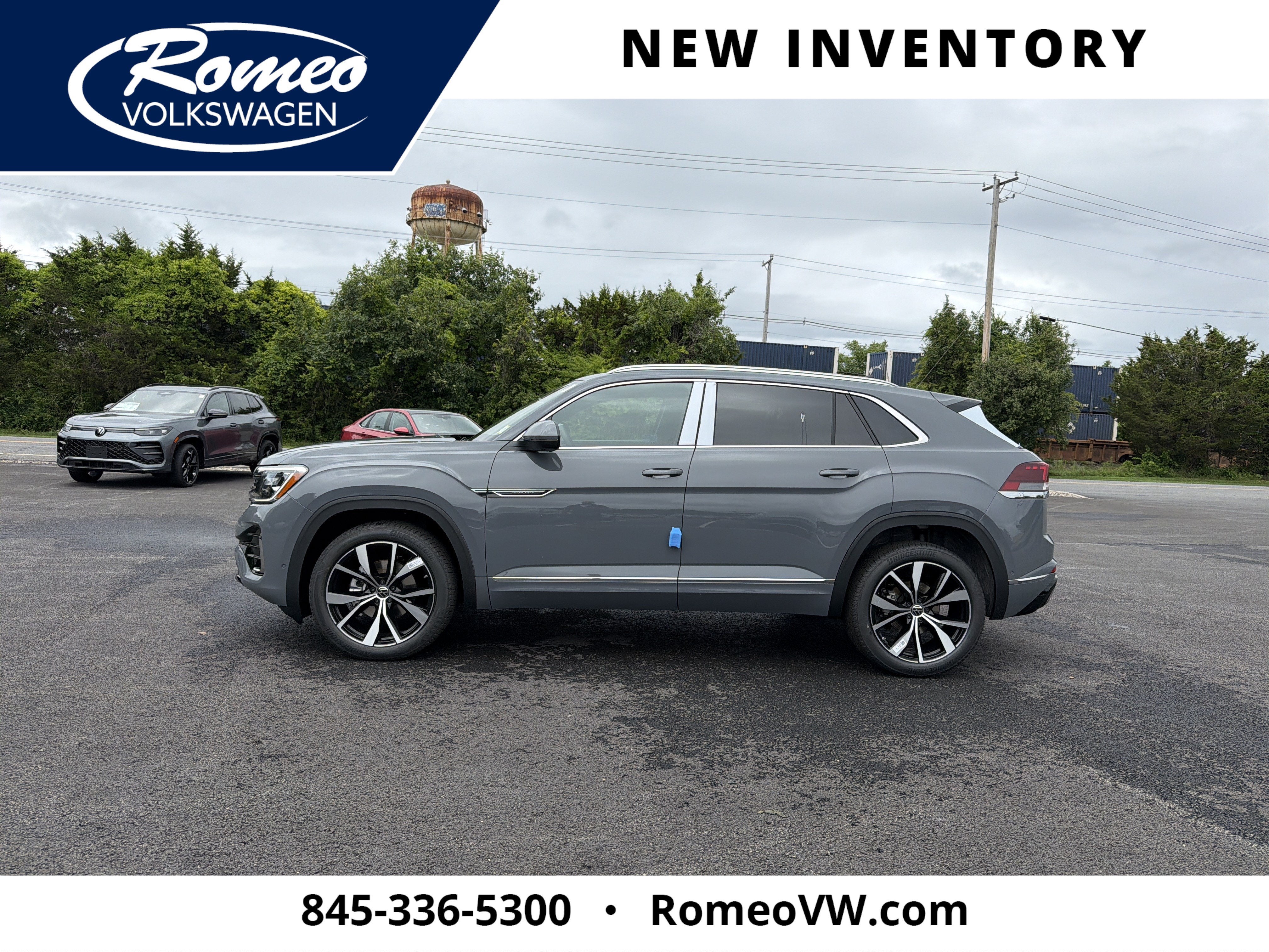 2026 Volkswagen Atlas Cross Sport 2.0T SEL Premium R-Line 4MOTION