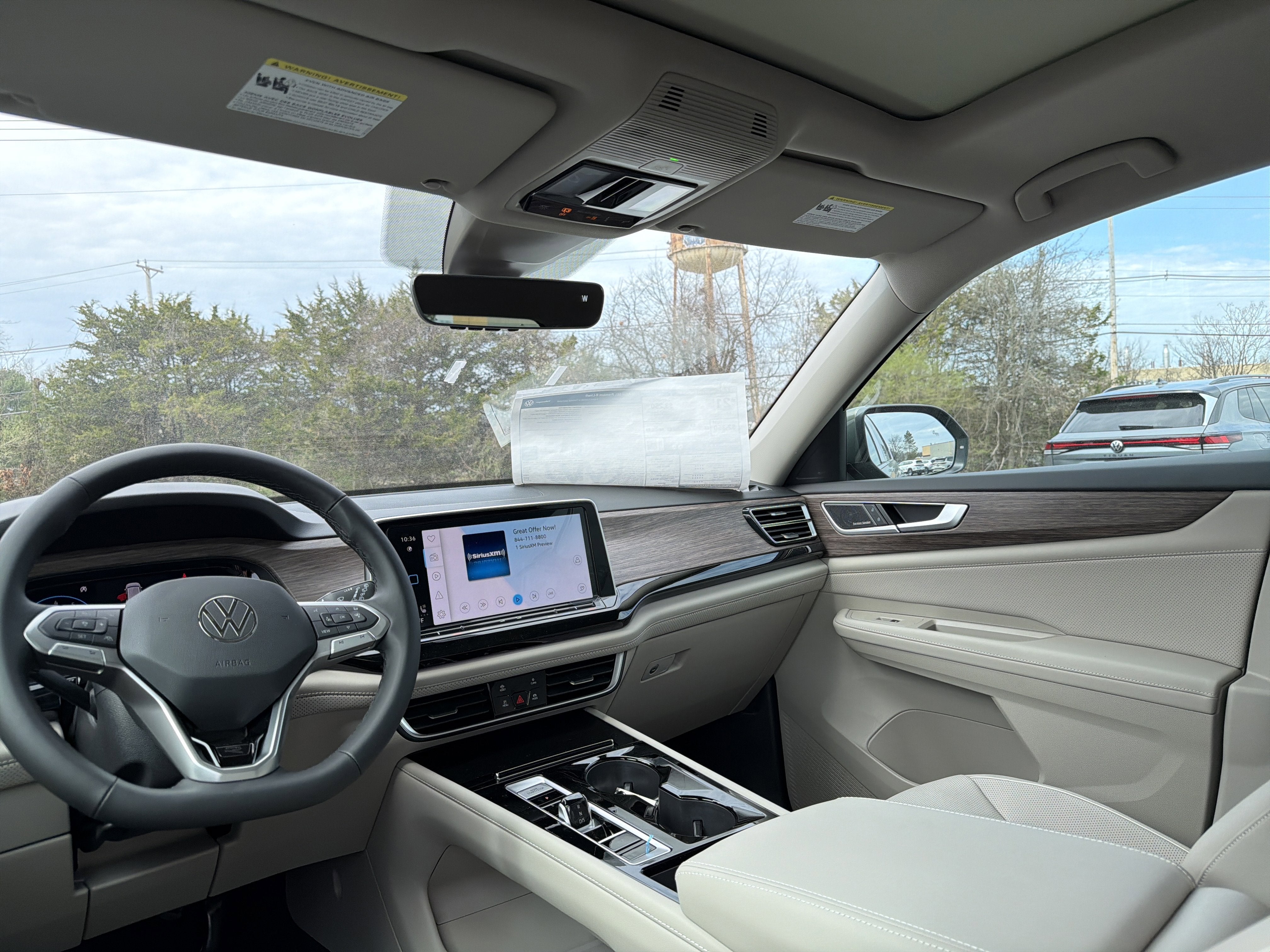 2026 Volkswagen Atlas 2.0T SEL Premium R-Line