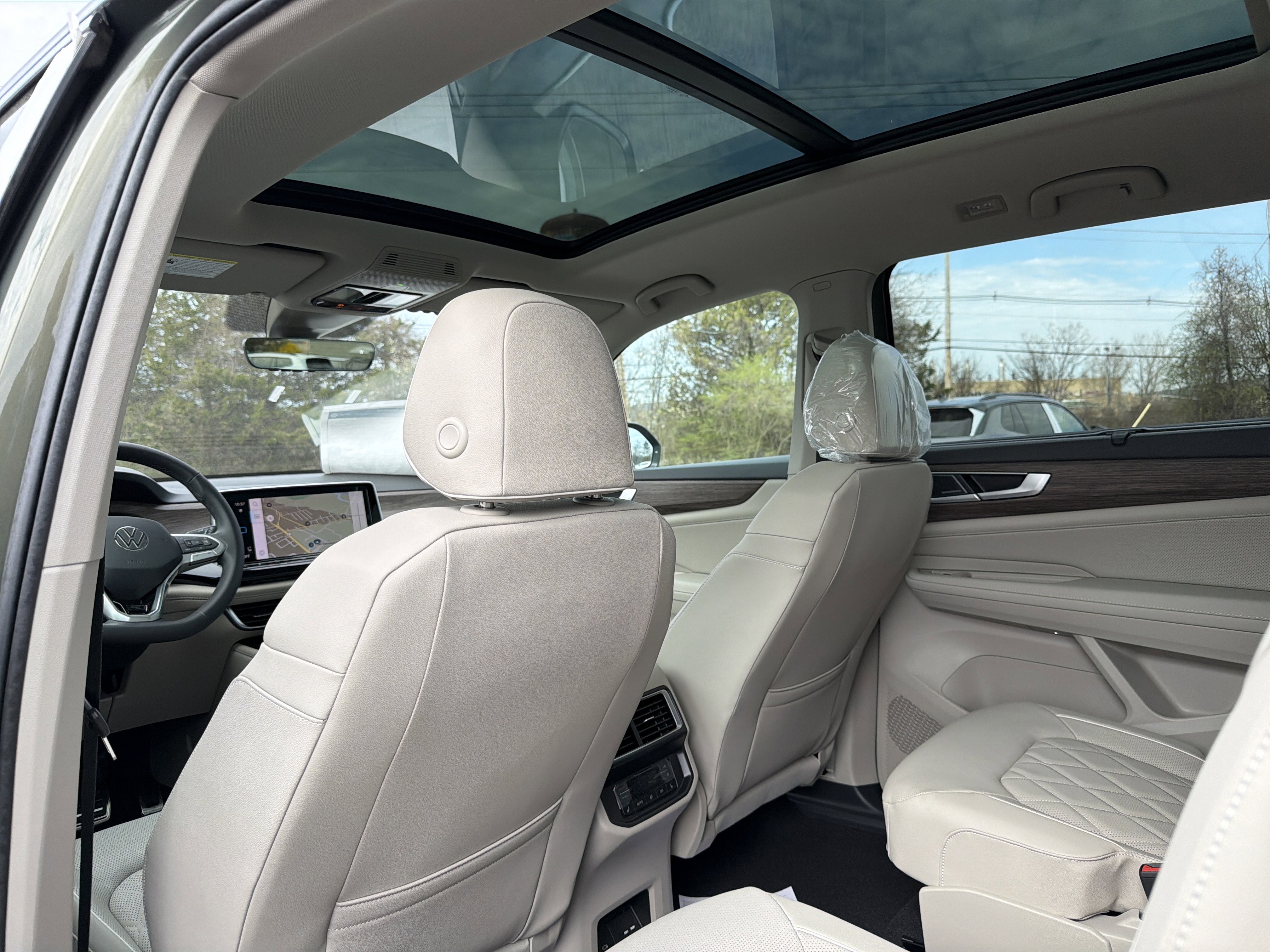 2026 Volkswagen Atlas 2.0T SEL Premium R-Line