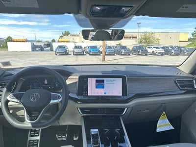 2026 Volkswagen Atlas 2.0T SEL Premium R-Line