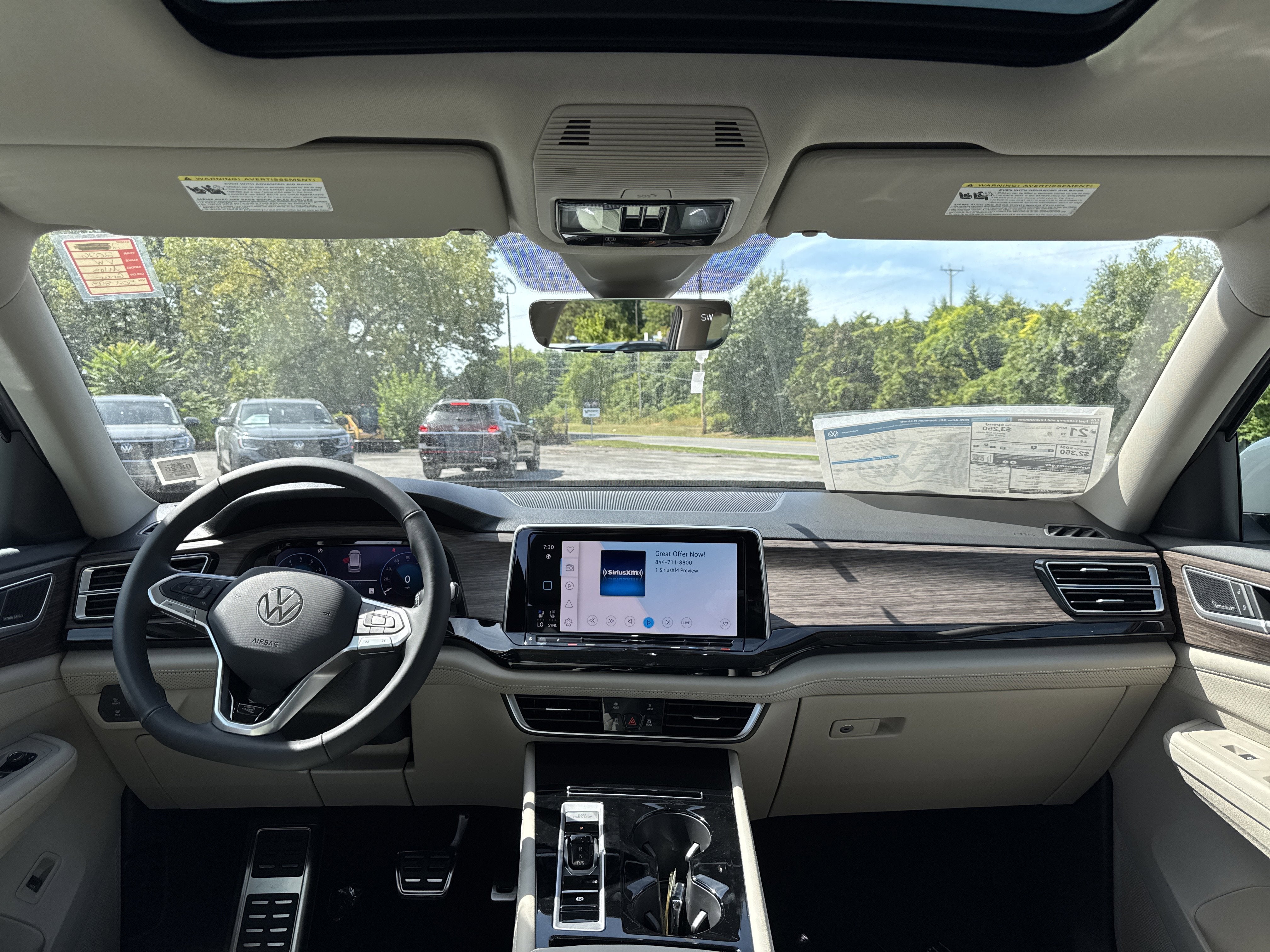 2026 Volkswagen Atlas 2.0T SEL Premium R-Line