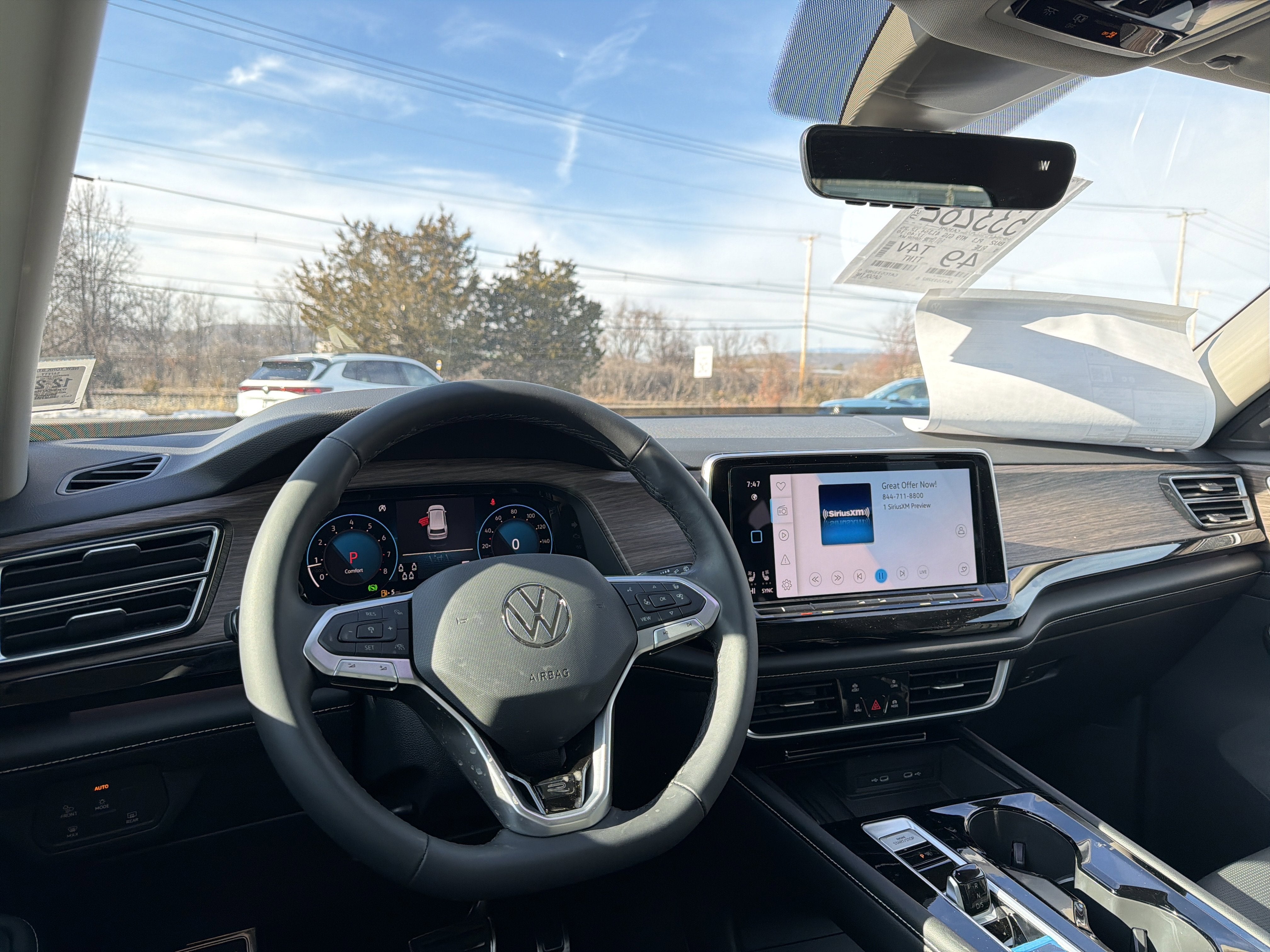 2026 Volkswagen Atlas 2.0T SEL Premium R-Line