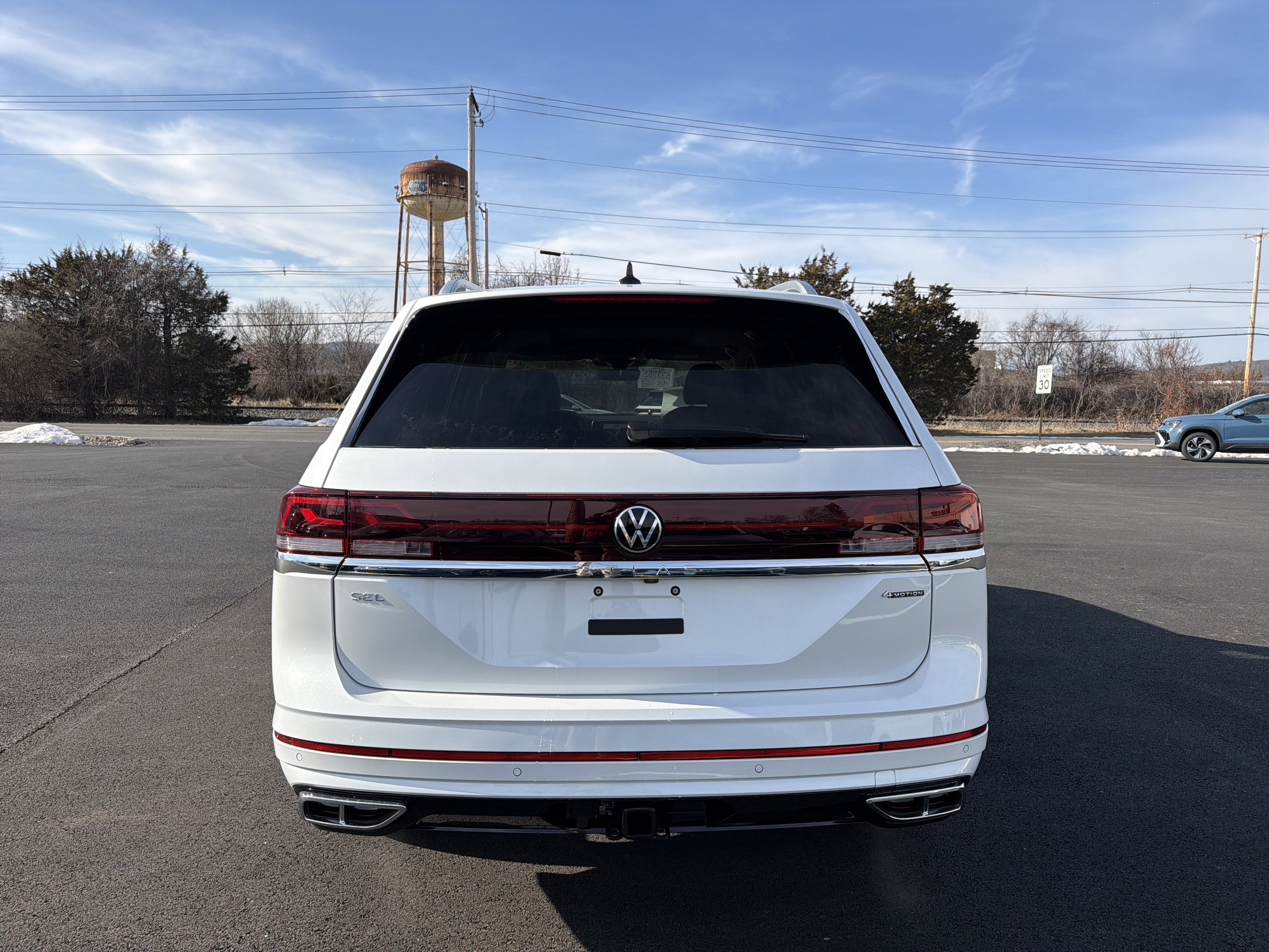 2026 Volkswagen Atlas 2.0T SEL Premium R-Line