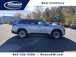 2027 Volkswagen Atlas SE w/Tech 4MOTION