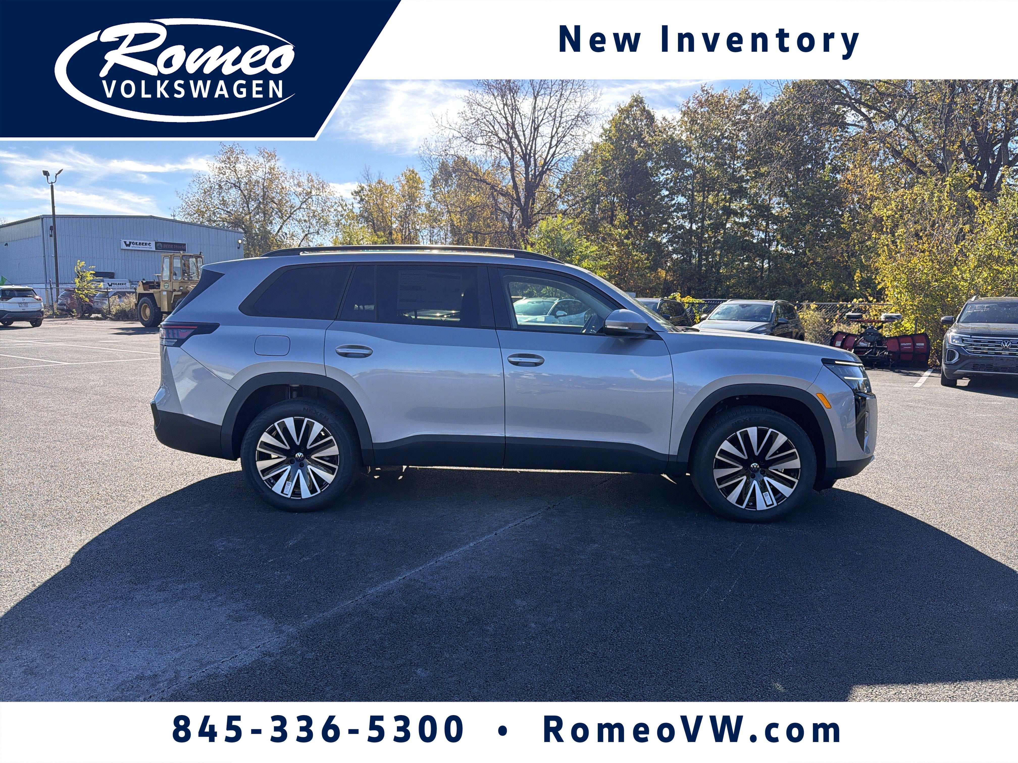 2027 Volkswagen Atlas SE w/Tech 4MOTION