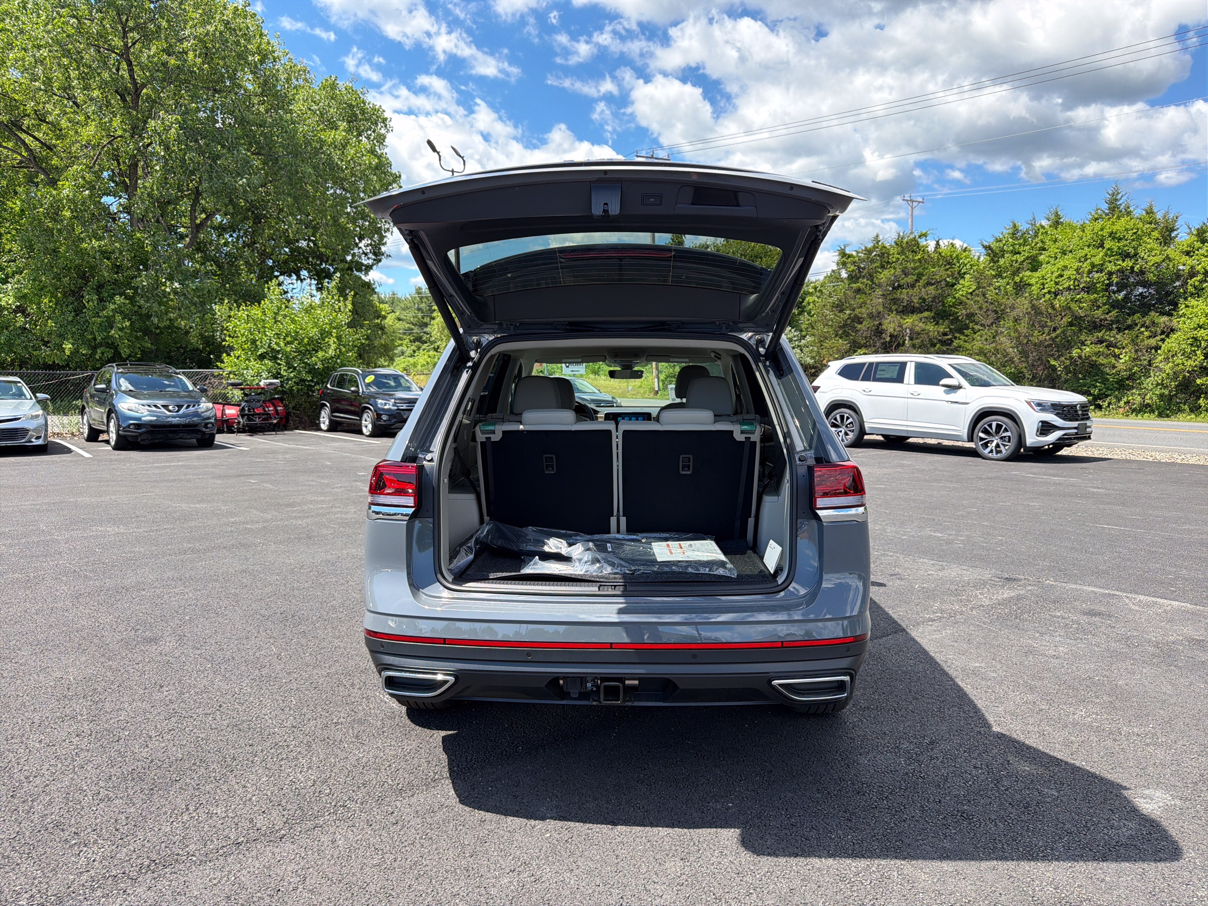2026 Volkswagen Atlas 2.0T SE W/TECHNOLOGY