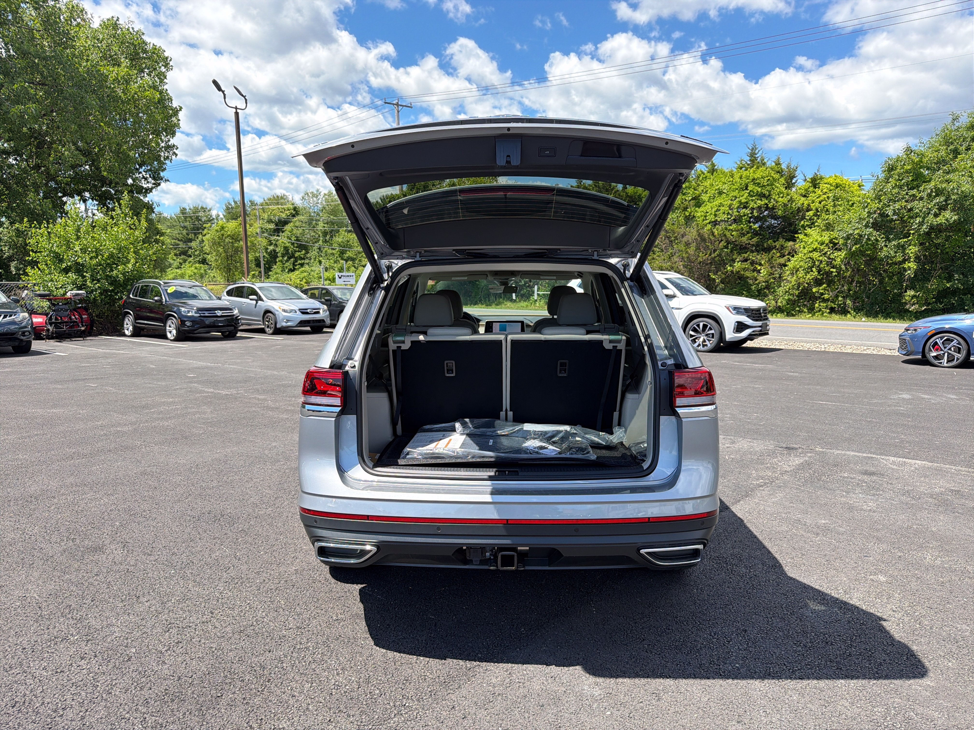 2026 Volkswagen Atlas 2.0T SE W/TECHNOLOGY
