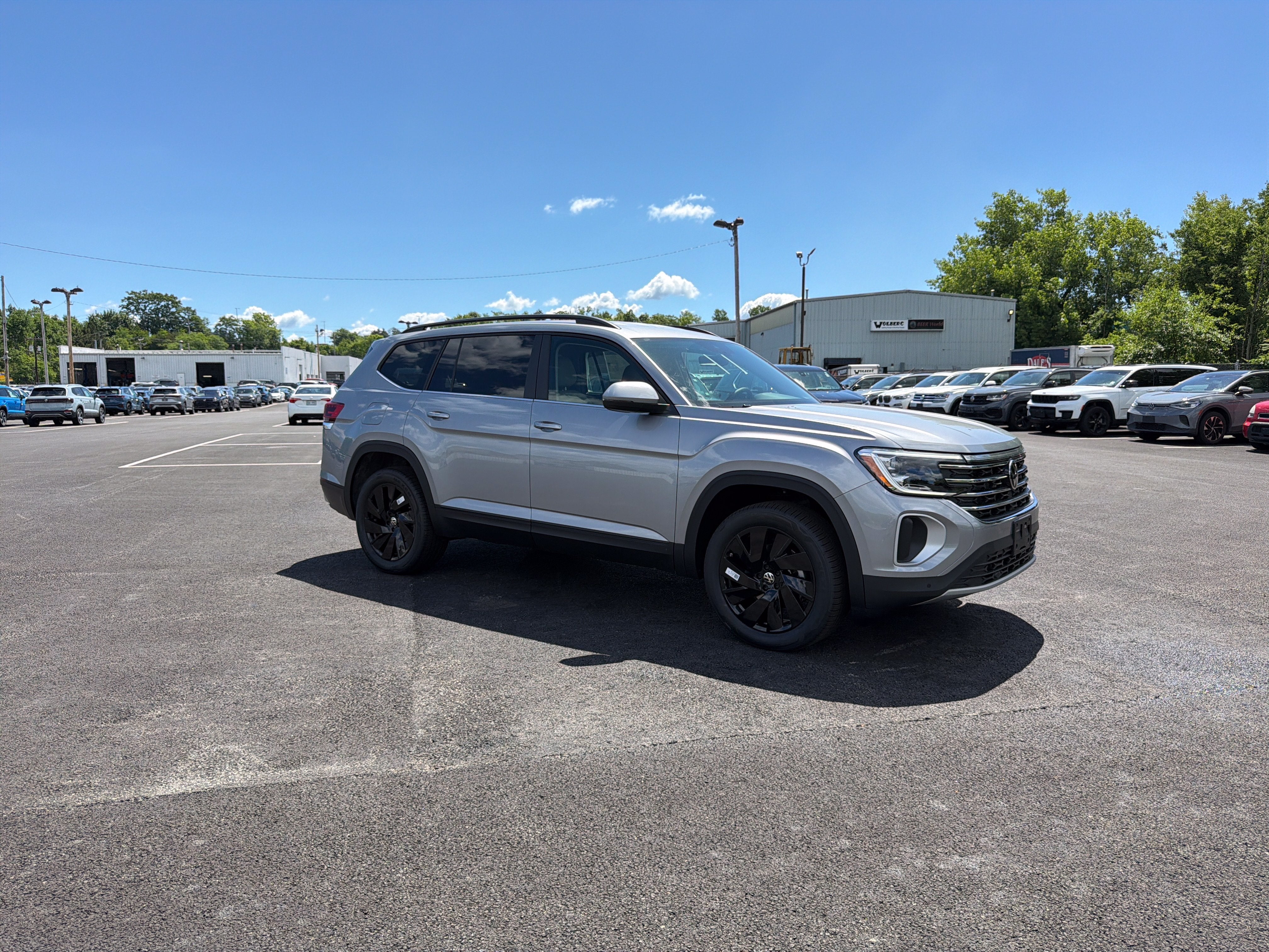 2026 Volkswagen Atlas 2.0T SE W/TECHNOLOGY
