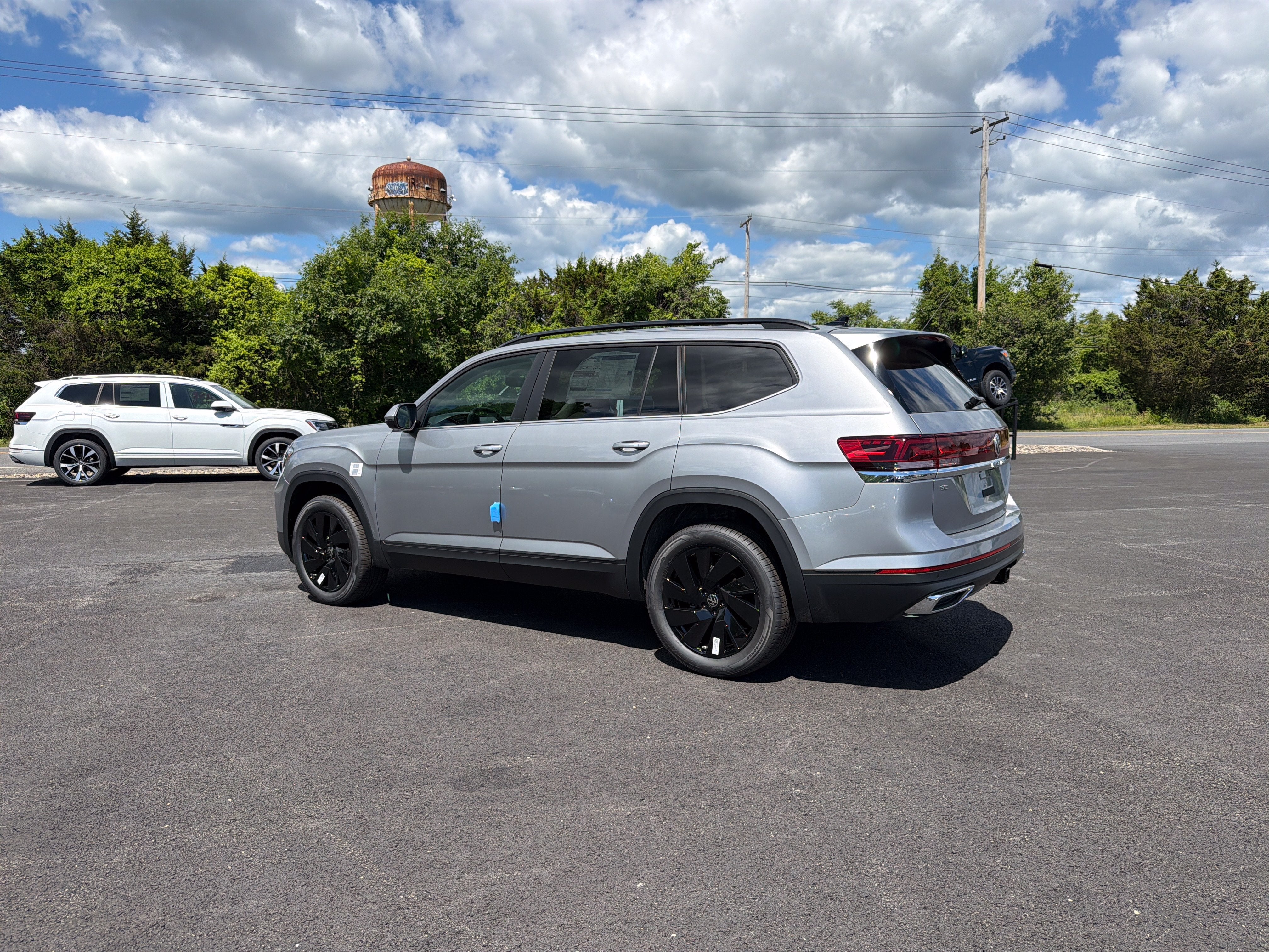 2026 Volkswagen Atlas 2.0T SE W/TECHNOLOGY