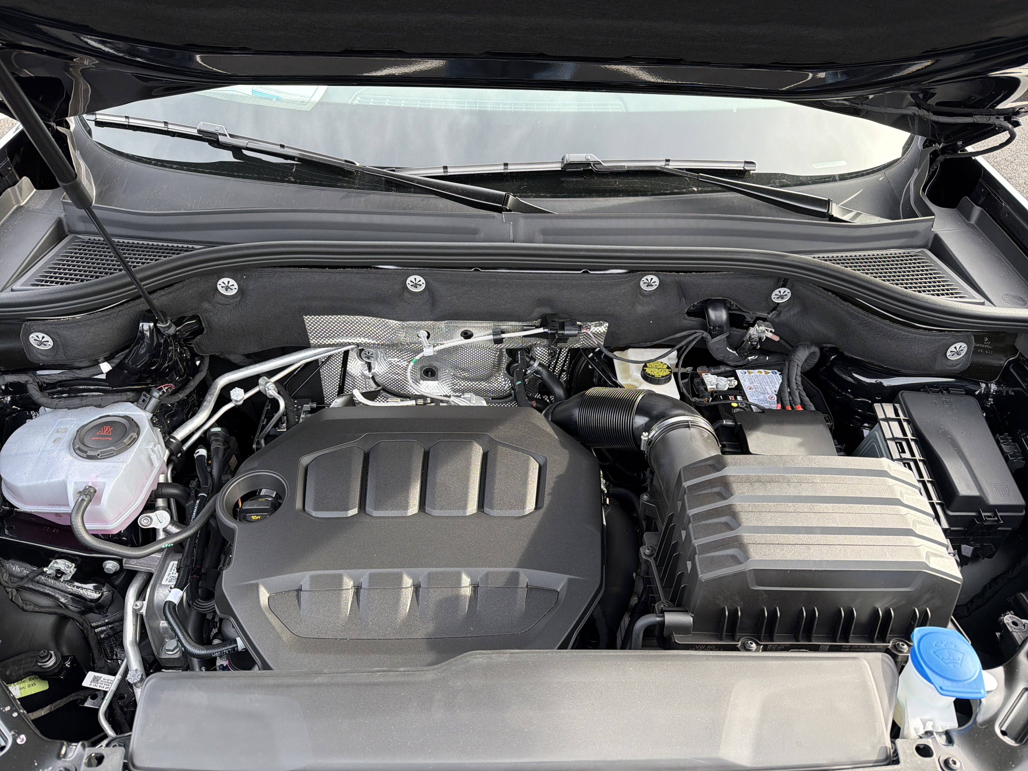 2026 Volkswagen Atlas SE W/ Tech AWD