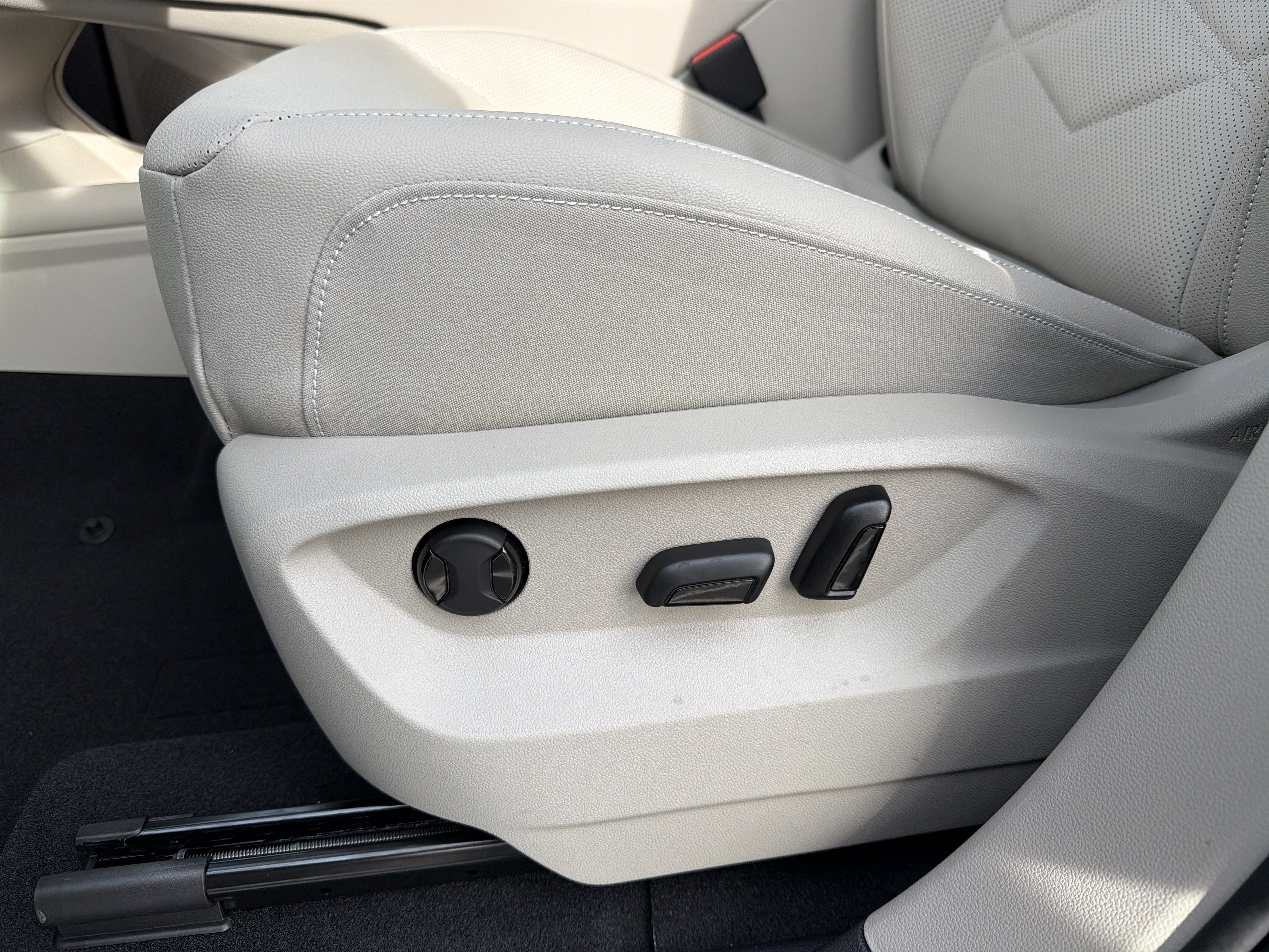 2026 Volkswagen Atlas SE W/ Tech AWD