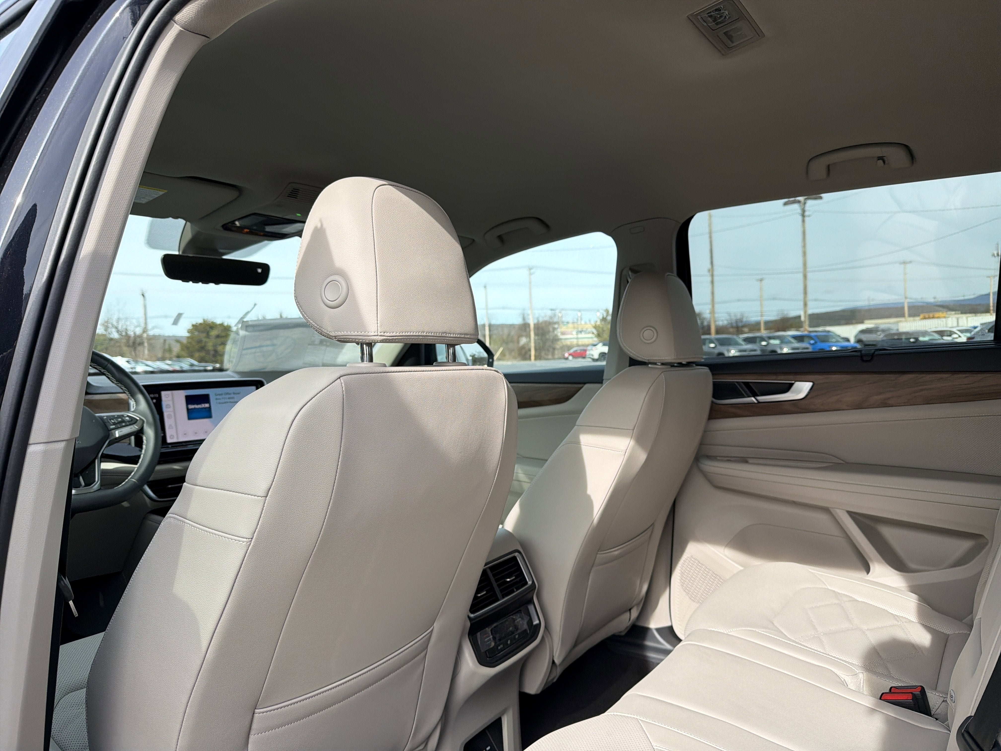 2026 Volkswagen Atlas SE W/ Tech AWD