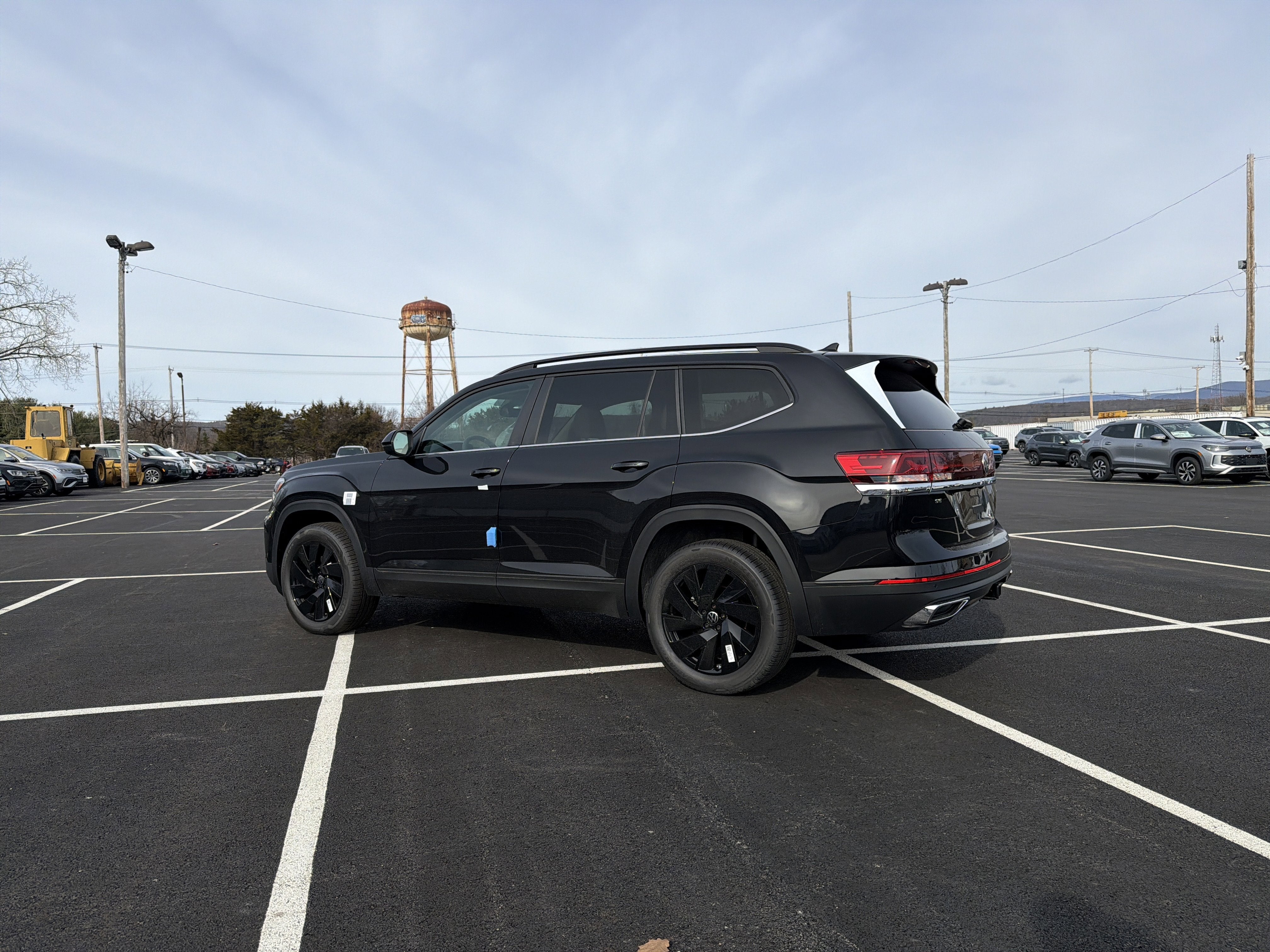 2026 Volkswagen Atlas SE W/ Tech AWD