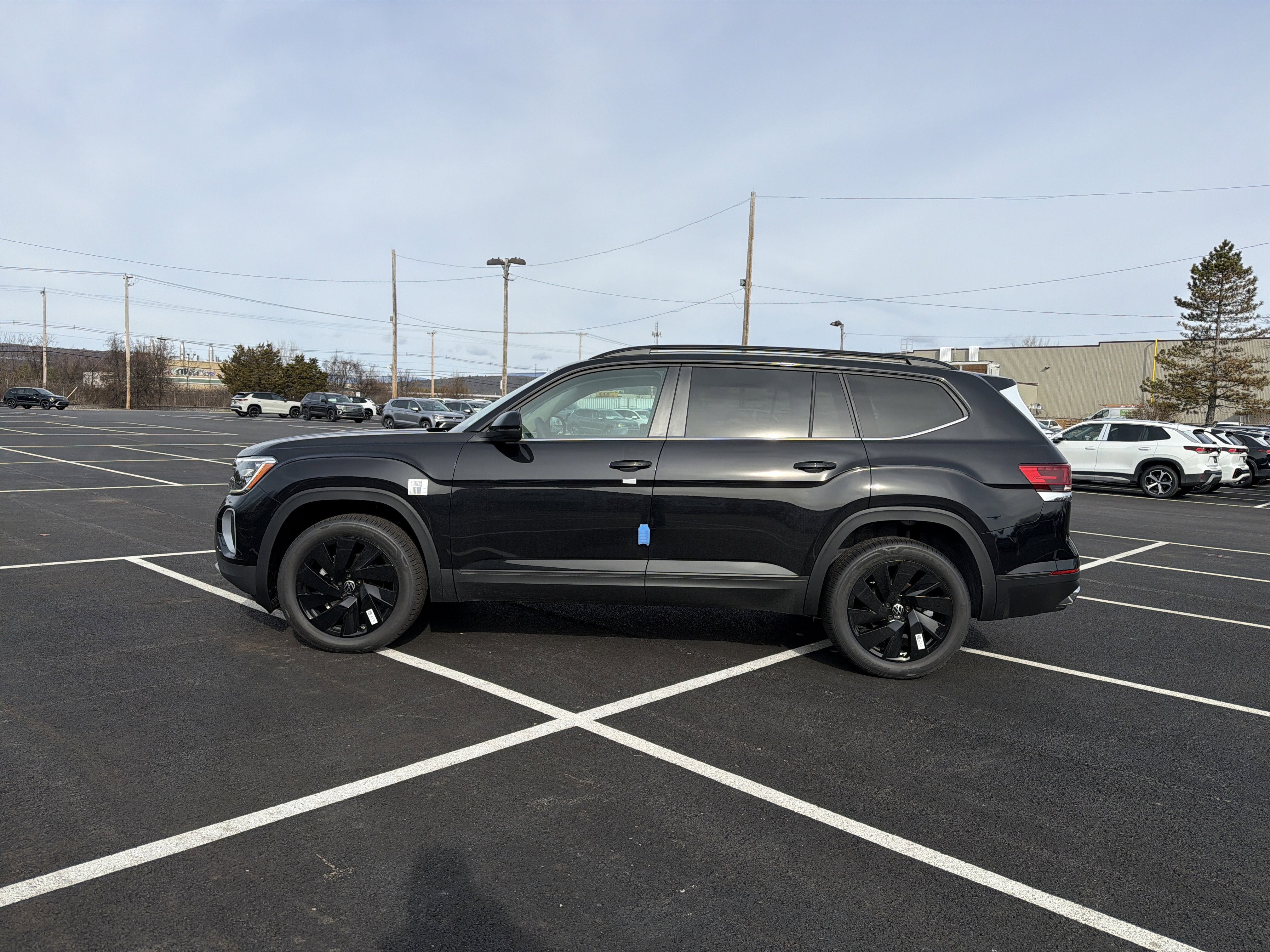 2026 Volkswagen Atlas SE W/ Tech AWD