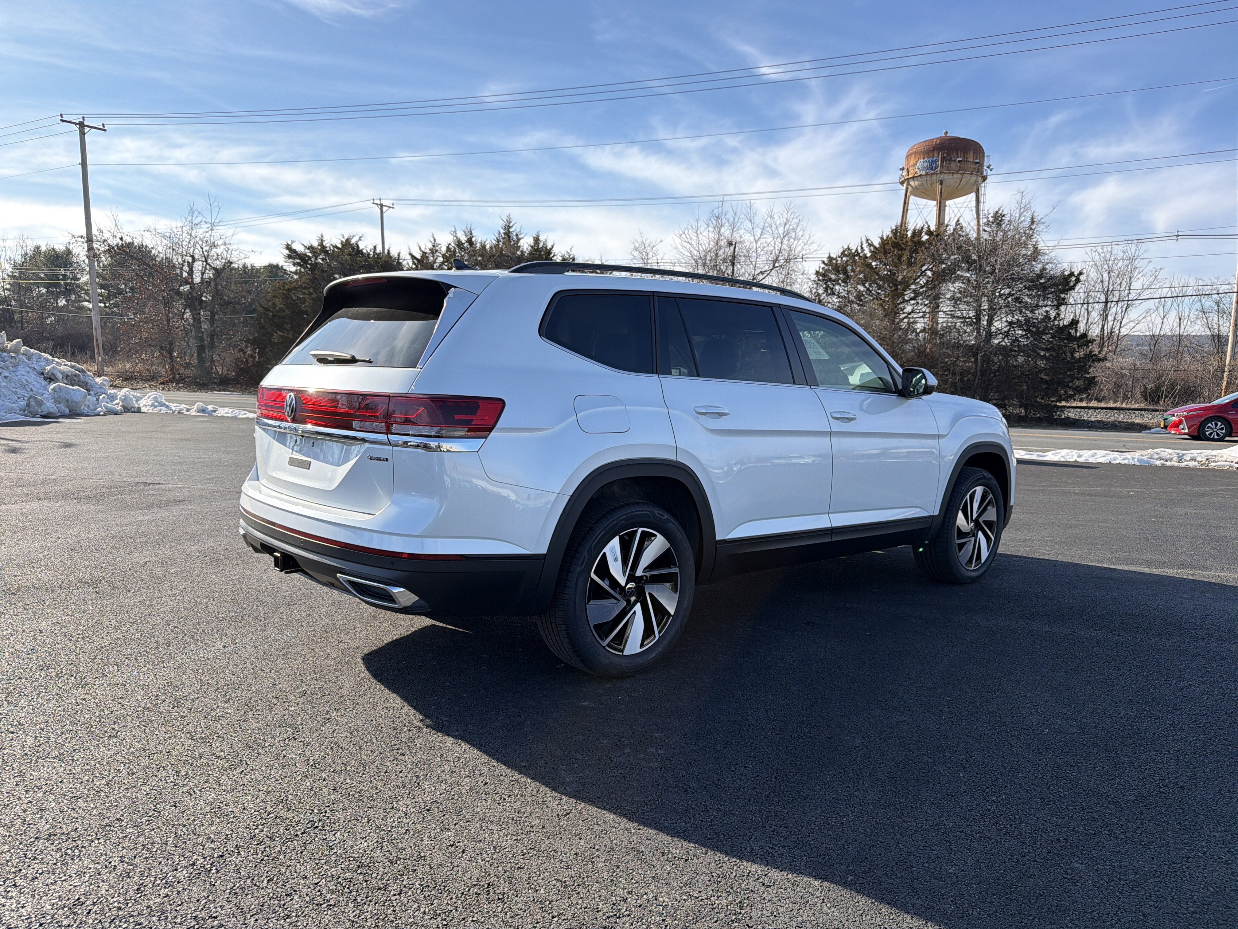 2026 Volkswagen Atlas 2.0T SE W/TECHNOLOGY